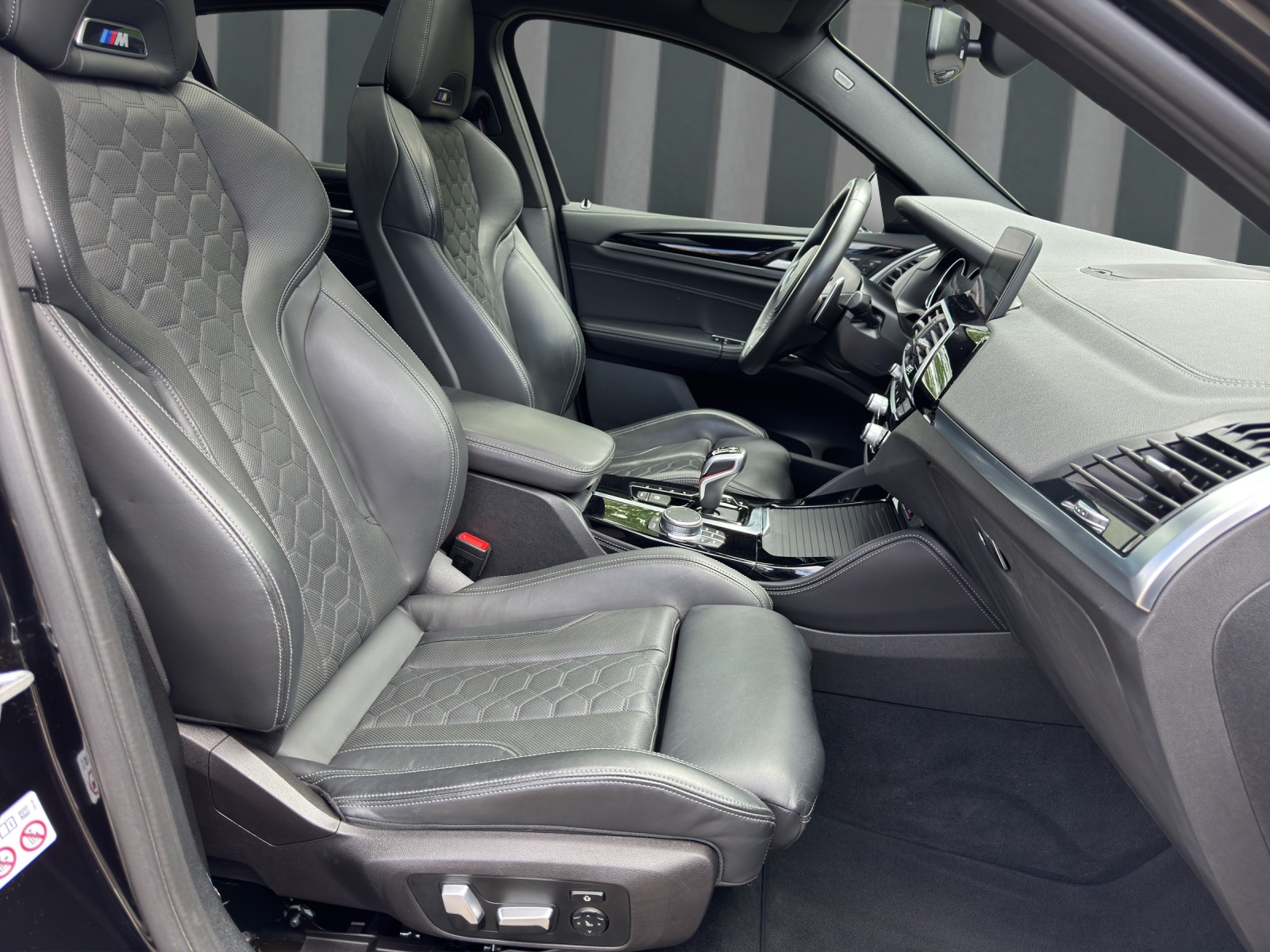 BMW X4 M Competition M COMPETITION PAKET-image-18