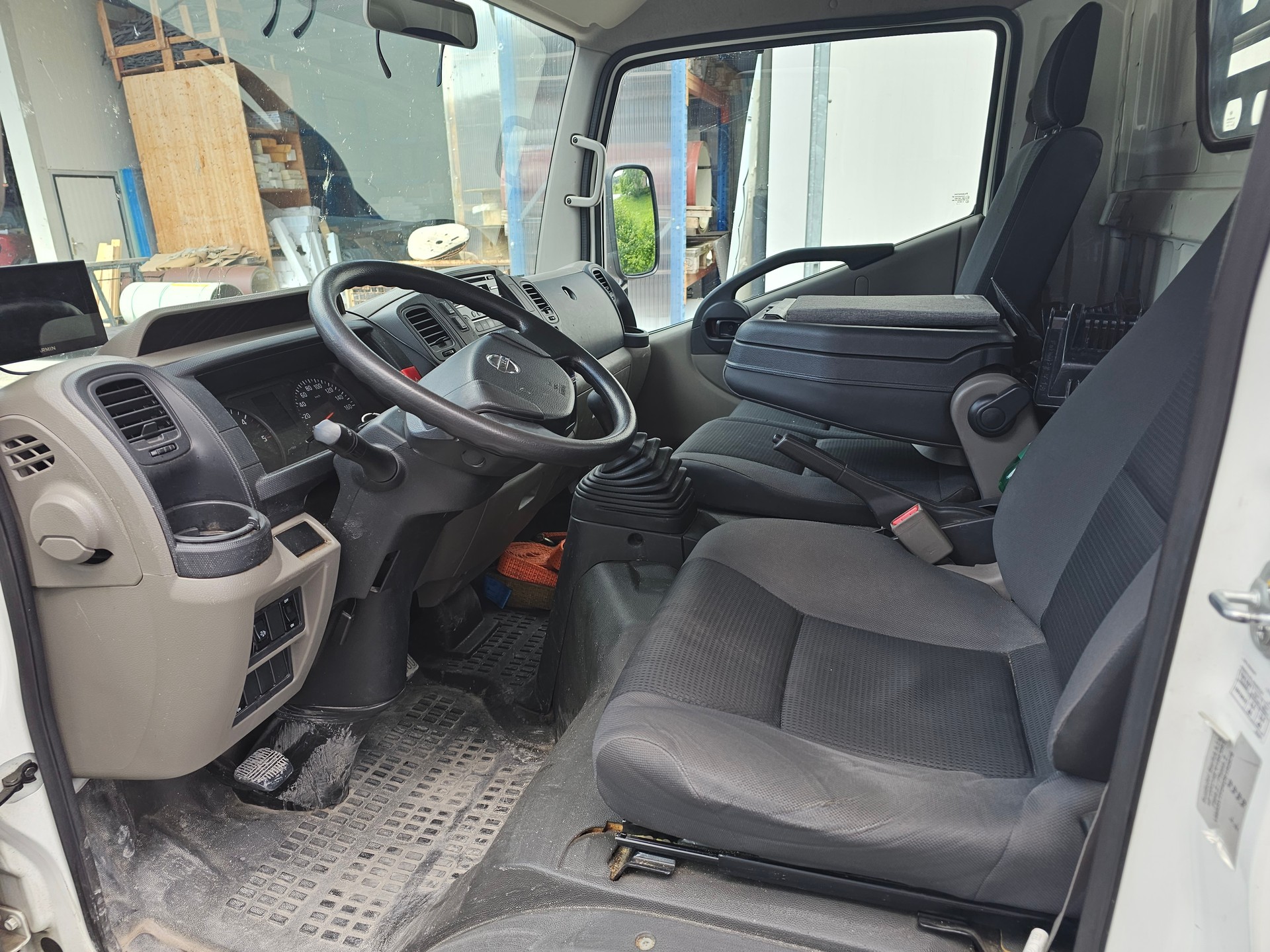 NISSAN Scattolini Cabstar-image-8