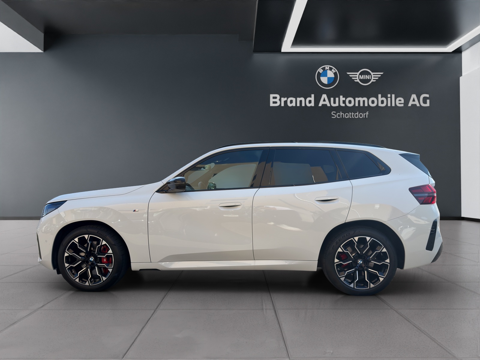 BMW X3 M50i-showroom-element-1
