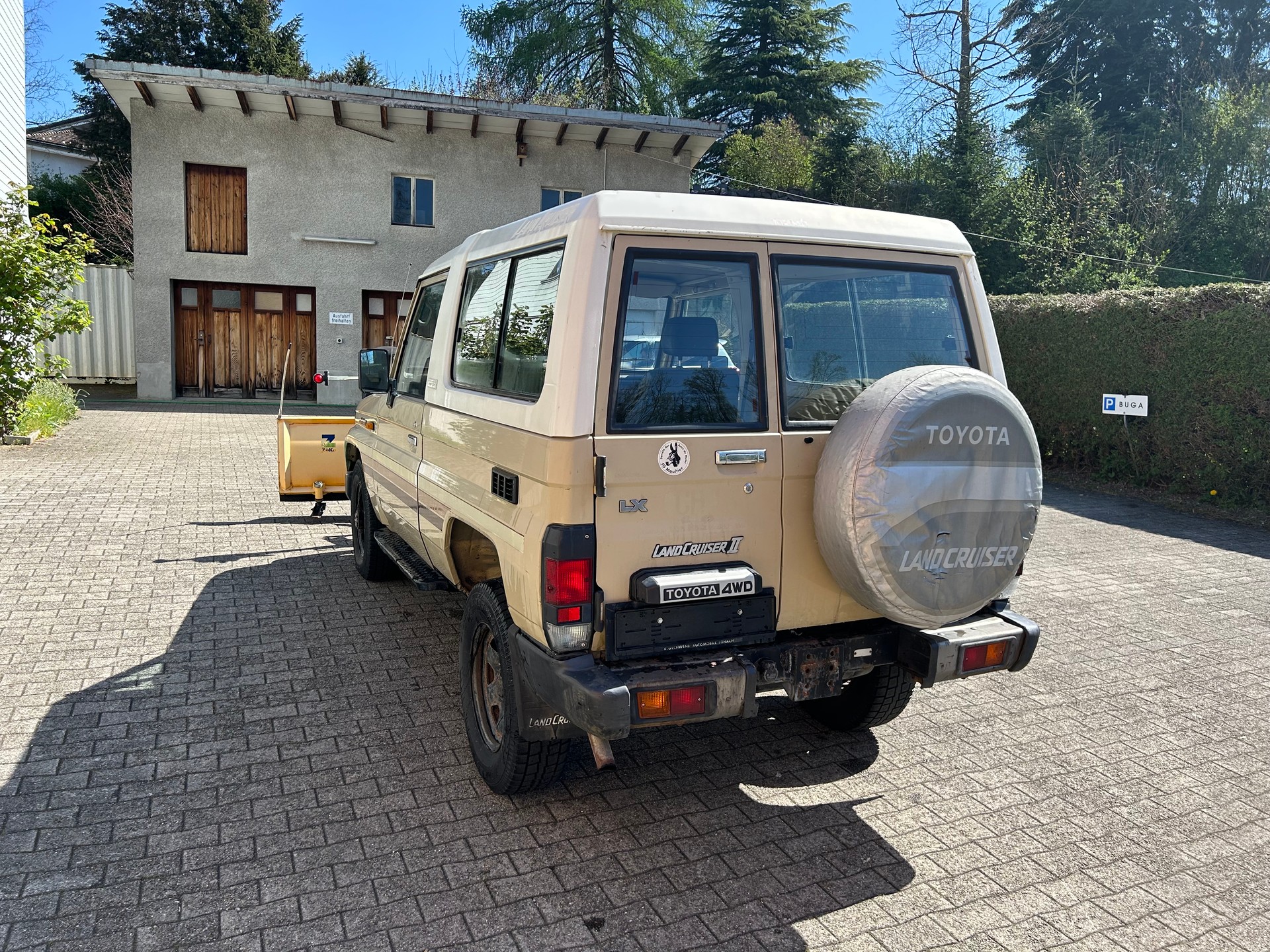 TOYOTA RJ 73 LV-MNEW FRP-Top-image-6