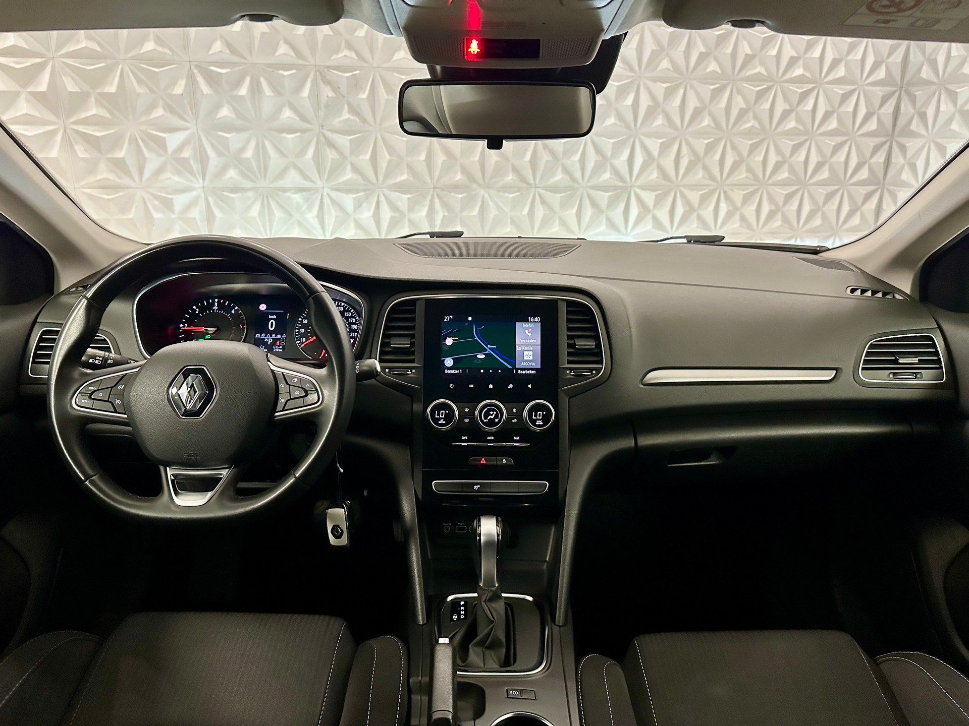 RENAULT Mégane Grandtour 1.5 dCi Business EDC-image-13