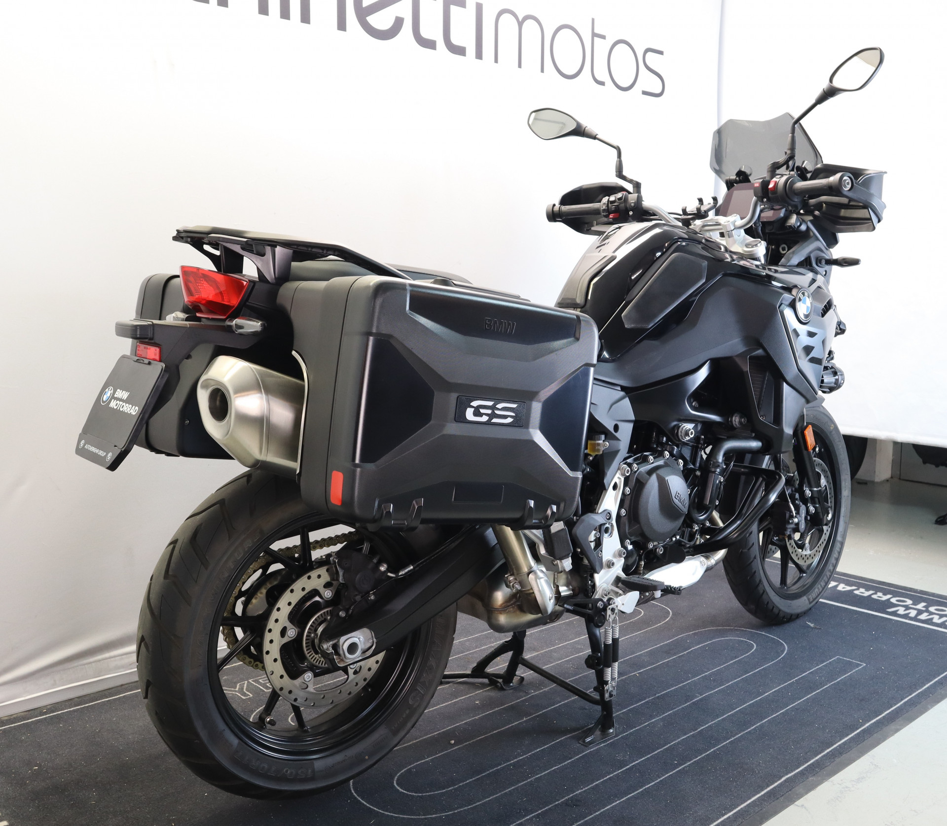 BMW F 800 GS Triple Black-image-2