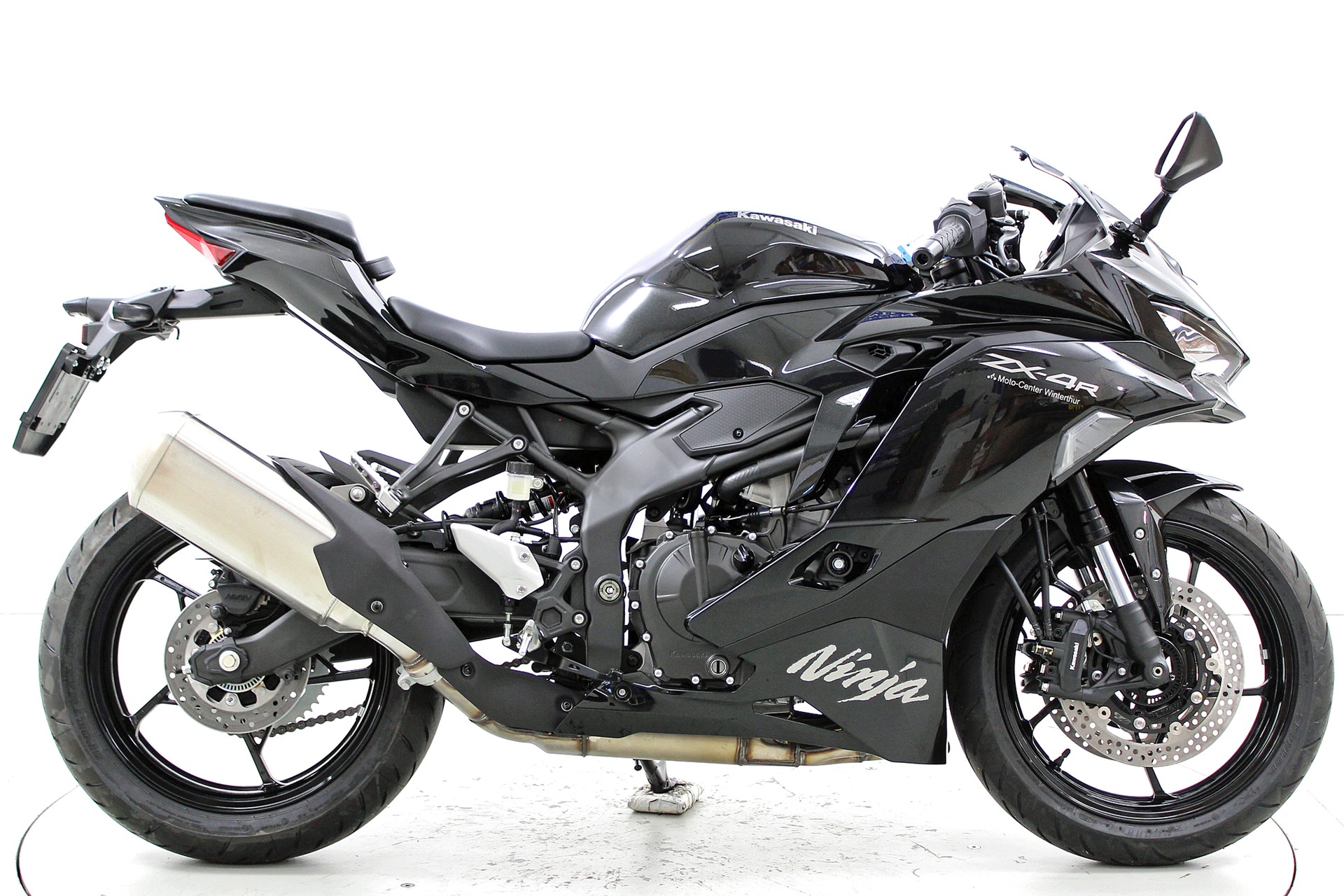 KAWASAKI Ninja ZX-4R-image-3