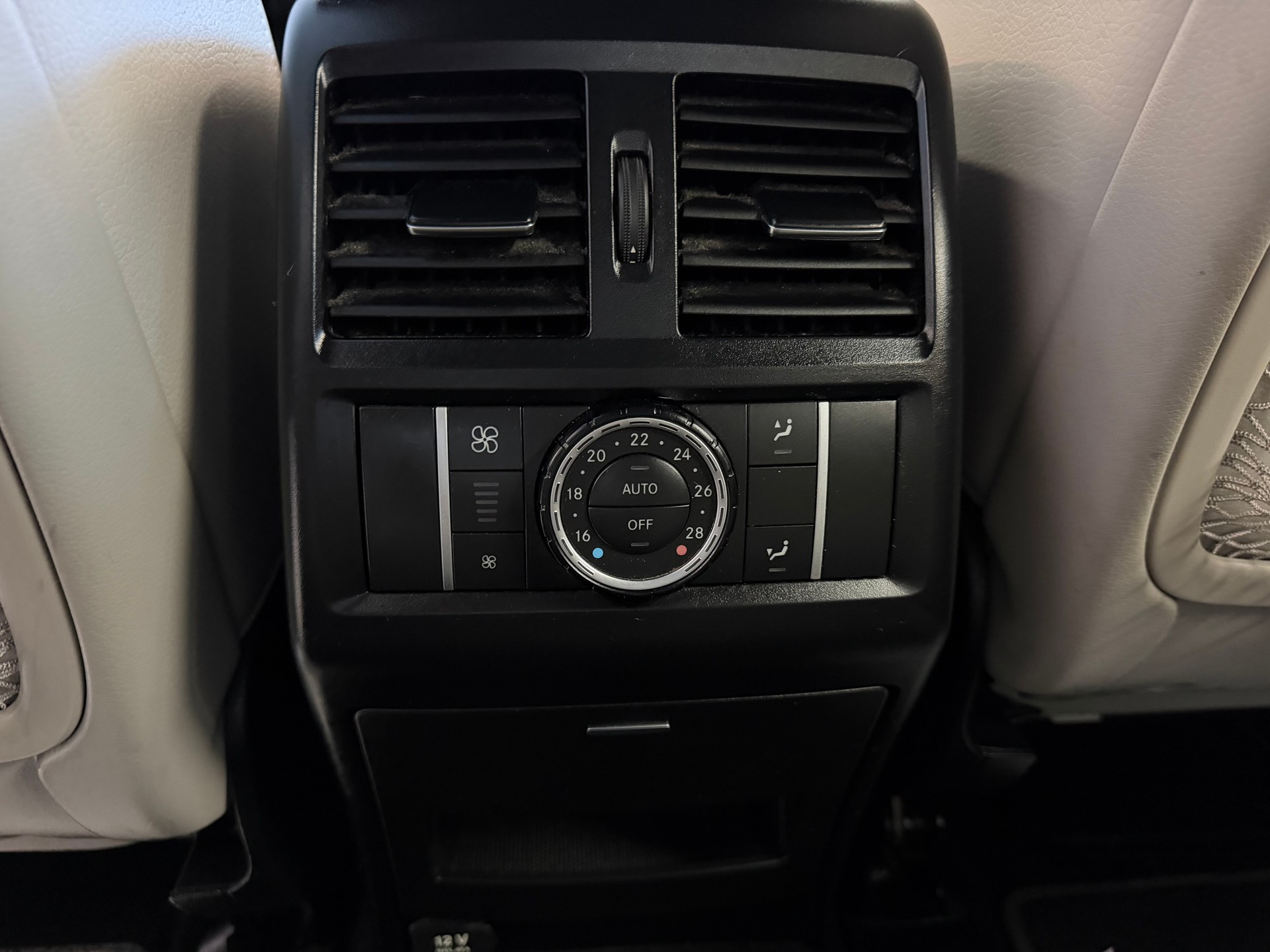 MERCEDES-BENZ ML 350 BlueEfficiency Edition 4Matic 7G-Tronic | Ab MFK 07.2025 | Airmatic | Assistenz Paket-image-12