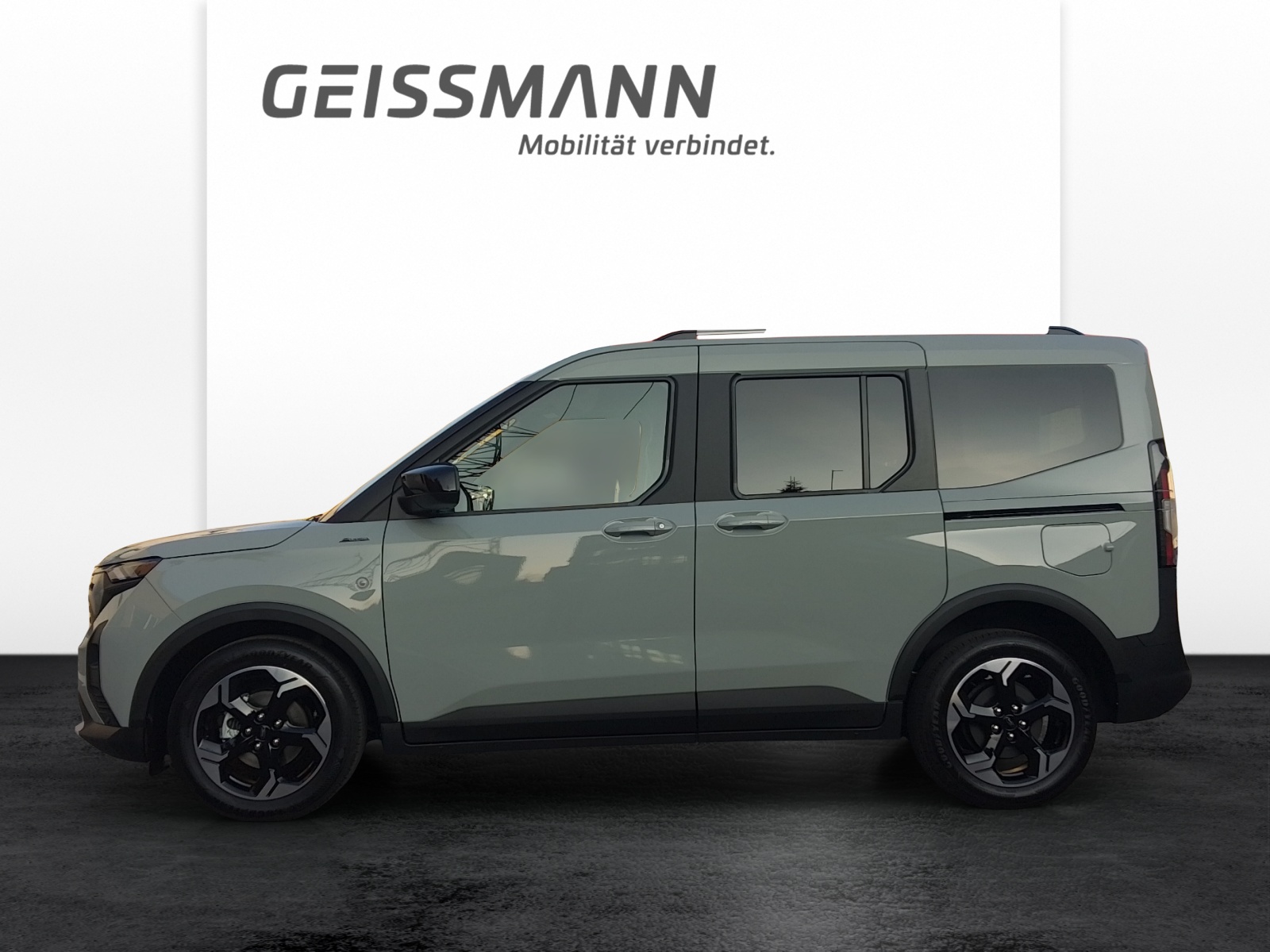 FORD Tourneo Courier 1.0 EcoBoost Active-showroom-element-3