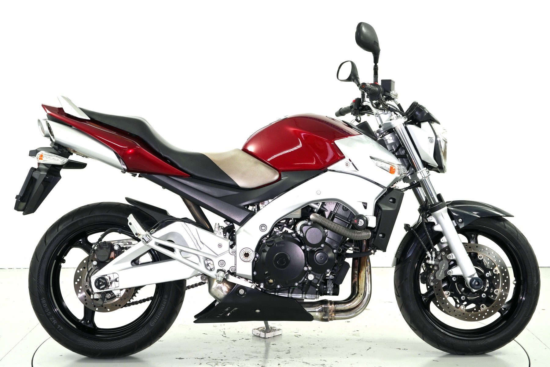 SUZUKI GSR600 A-image-3