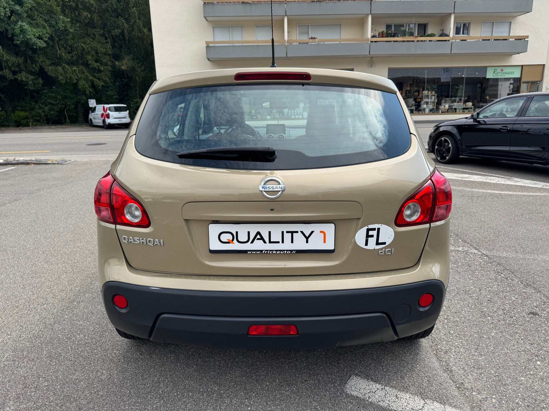NISSAN Qashqai 2.0 dCi 4WD tekna Automatic-image-6