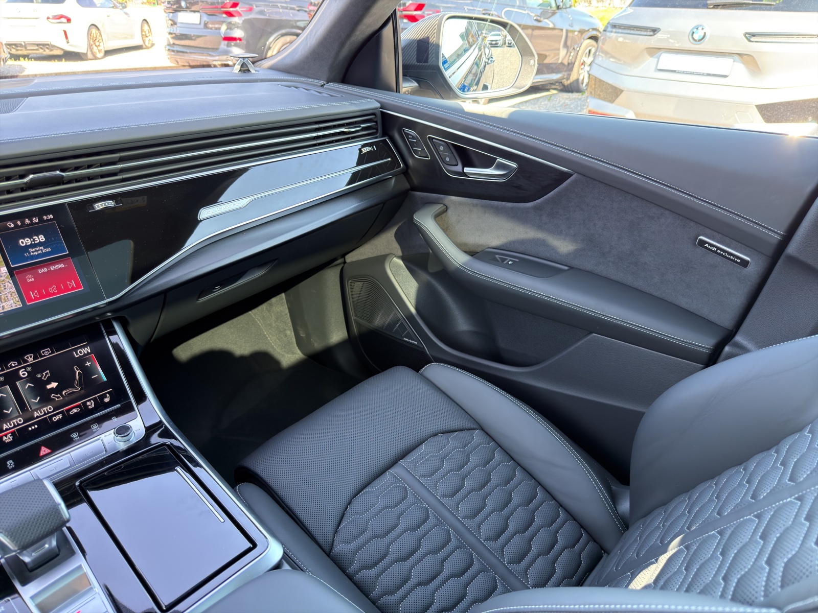 AUDI RSQ8 performance quattro-image-15