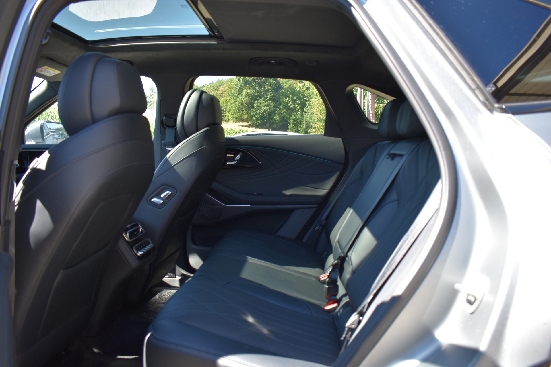 OMODA OMODA 9 PHEV SHS Exclusive AWD-image-8