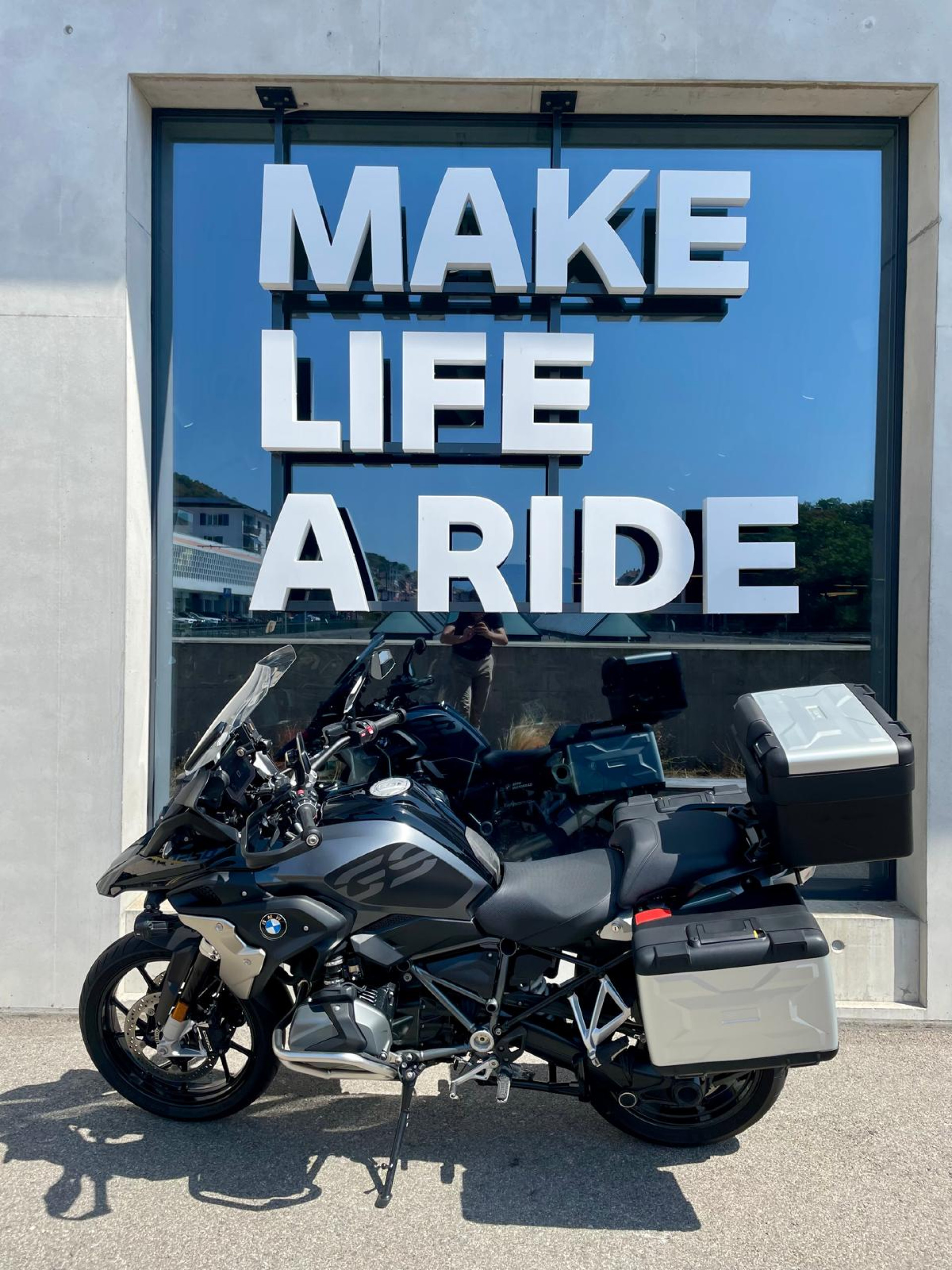 BMW R 1250 GS Triple Black-showroom-element-2