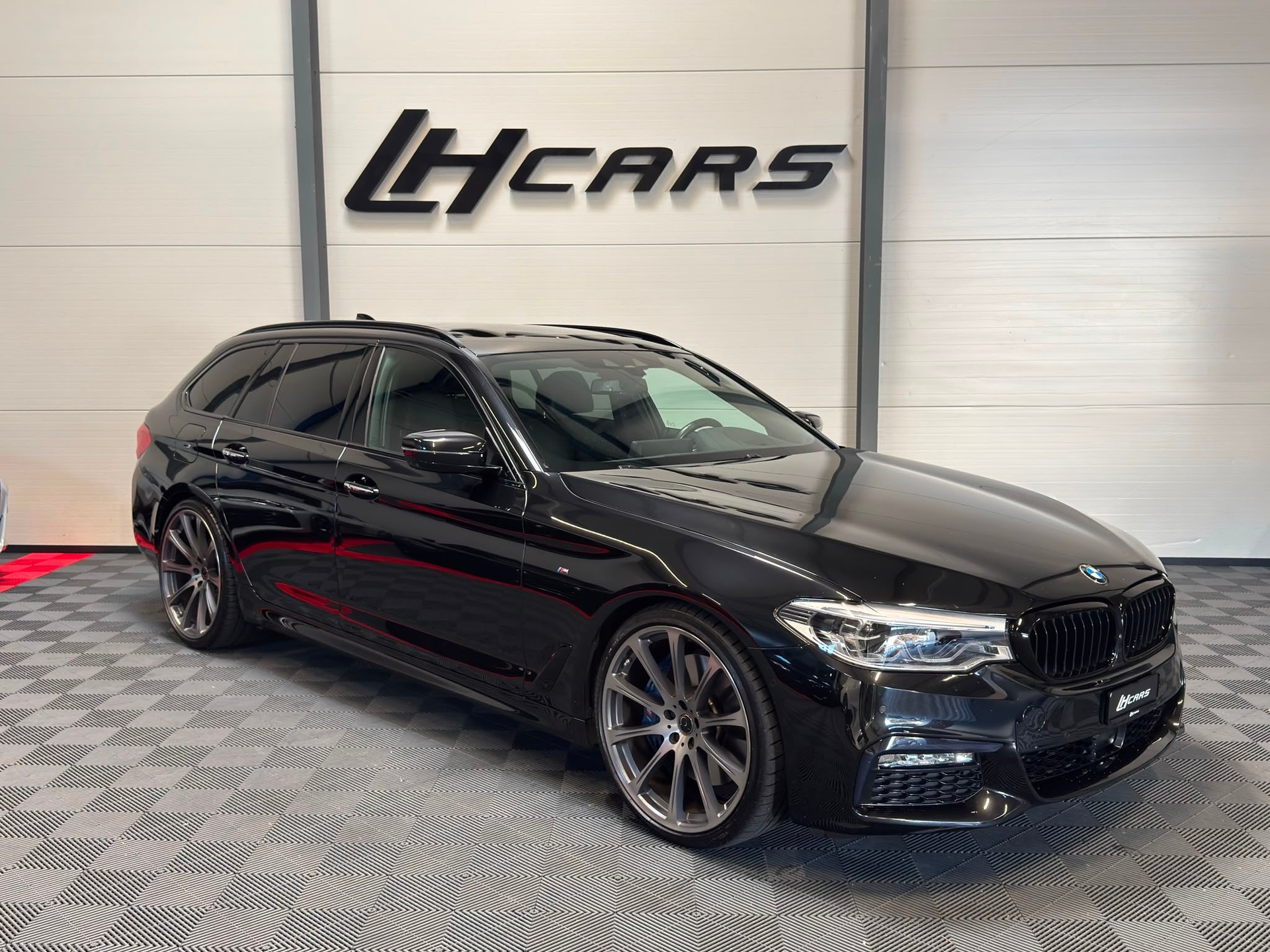 BMW 540i xDrive SAG Touring Dähler M-Performance-image-5