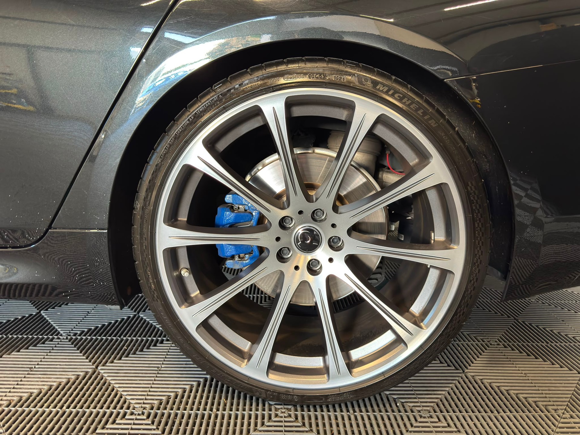 BMW 540i xDrive SAG Touring Dähler M-Performance-image-14