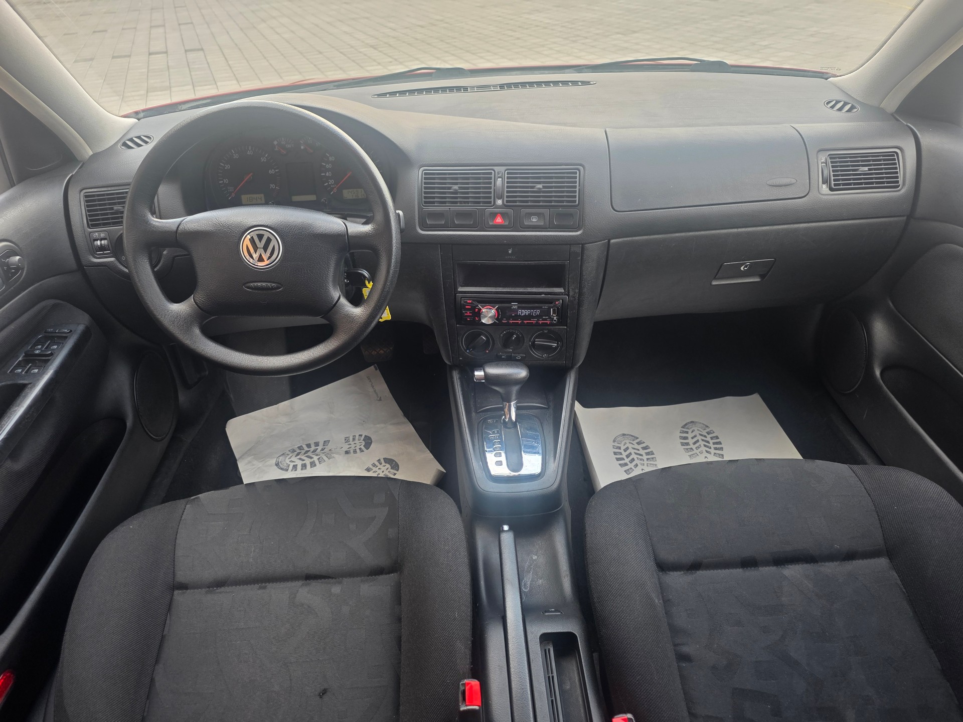 VW Golf 1.6 Comfortline-image-9