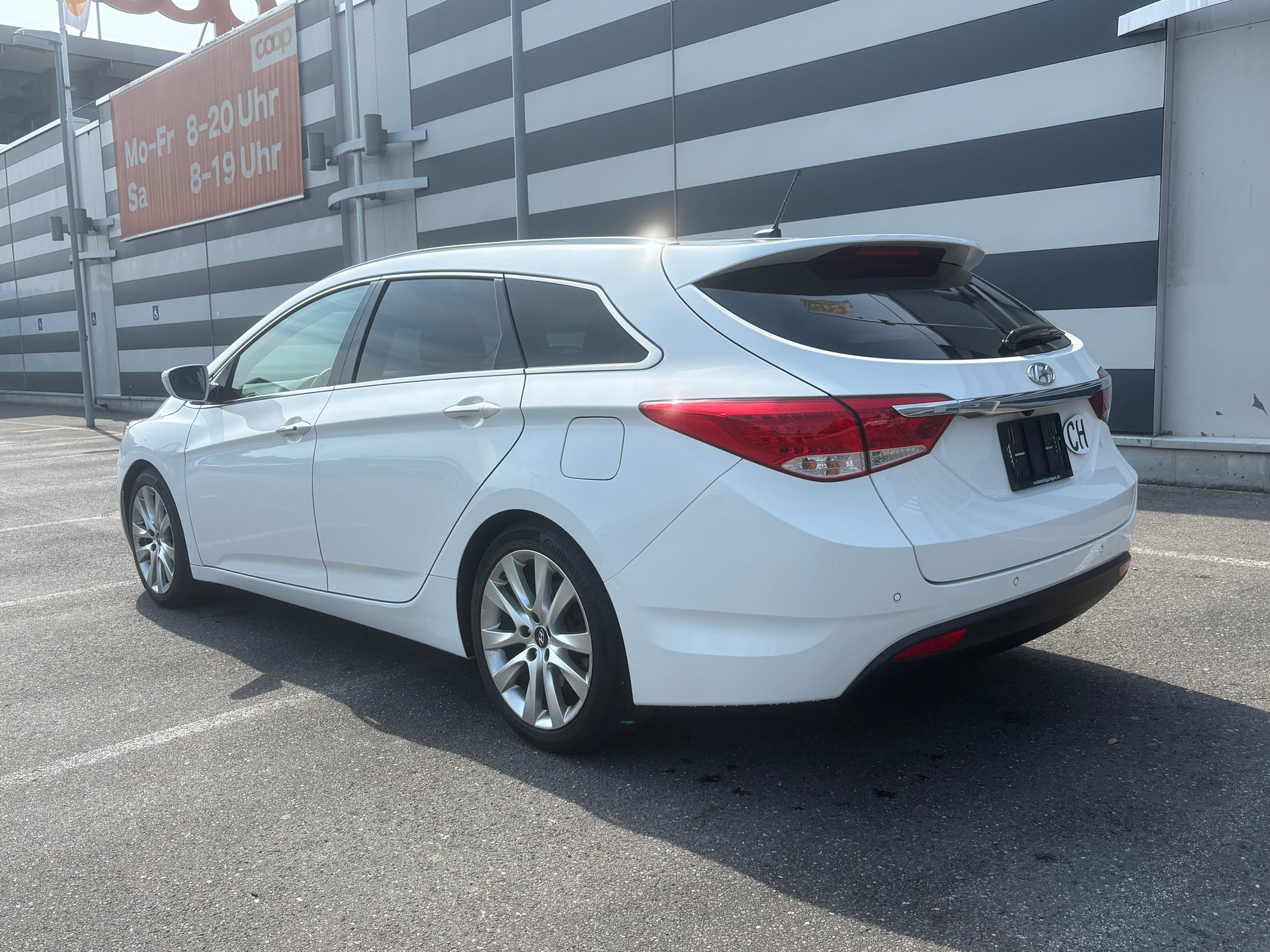 HYUNDAI 2.0 GDi Premium-image-3