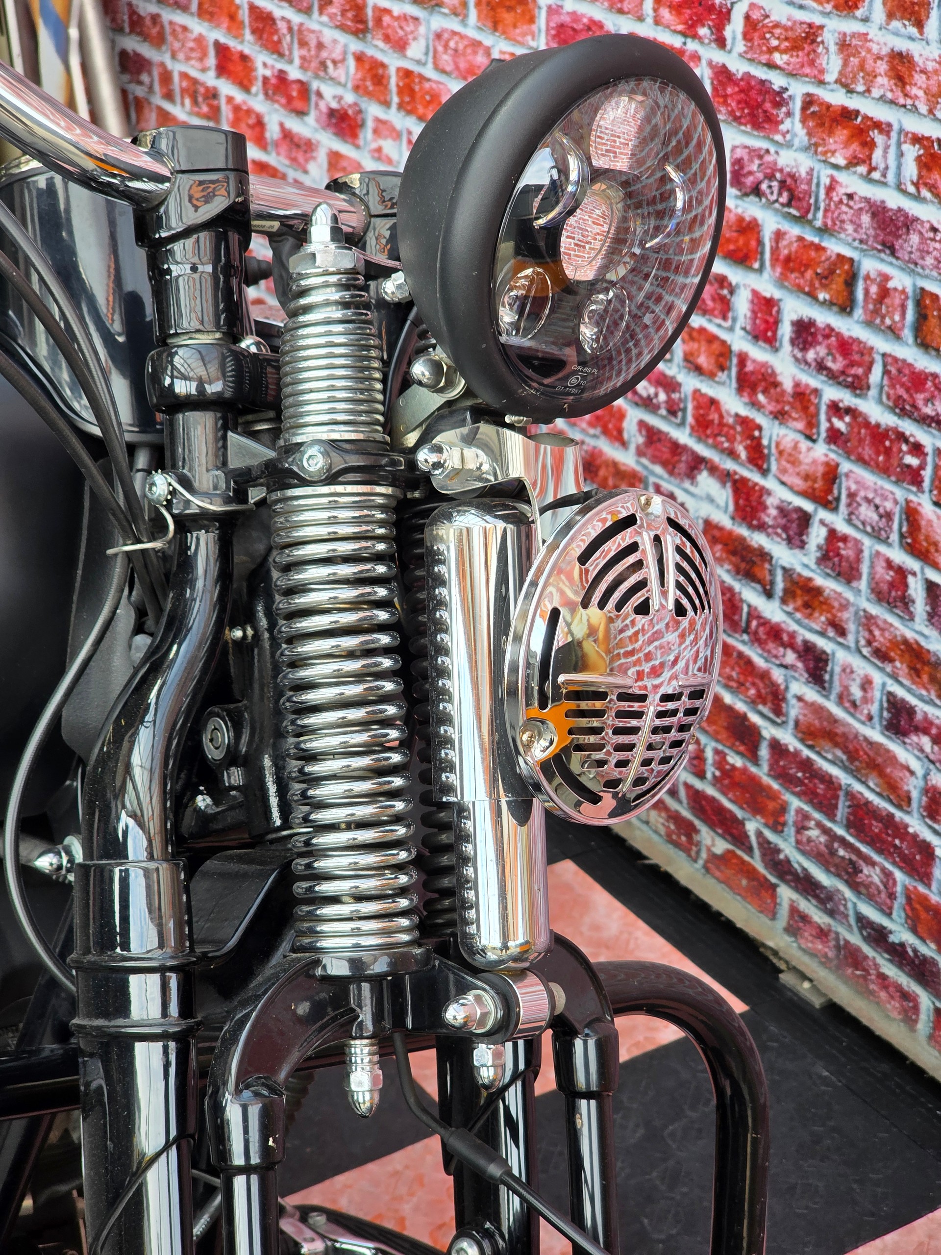 HARLEY-DAVIDSON FLSTSB Cross Bones-image-7