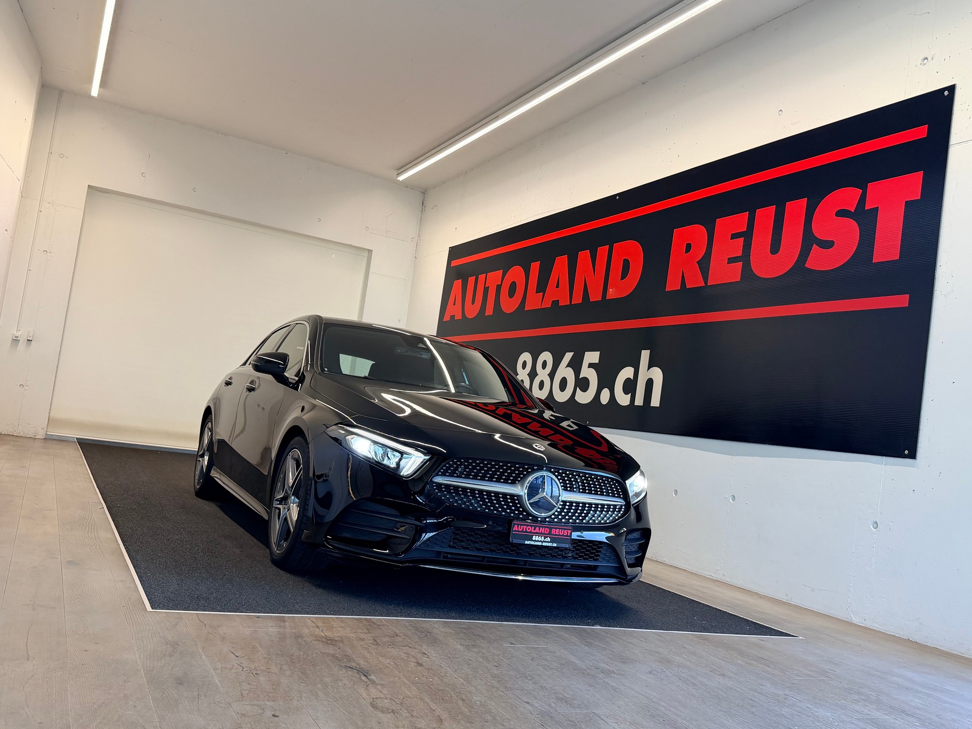 MERCEDES-BENZ A 200 AMG Line 7G-DCT