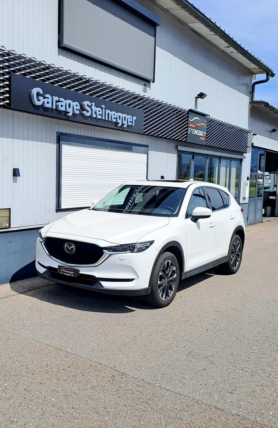 MAZDA CX-5 SKYACTIV-G 194 Revolution AWD Automat inkl. AHK/Modell 2020 mit Sitzkühlung-image-1