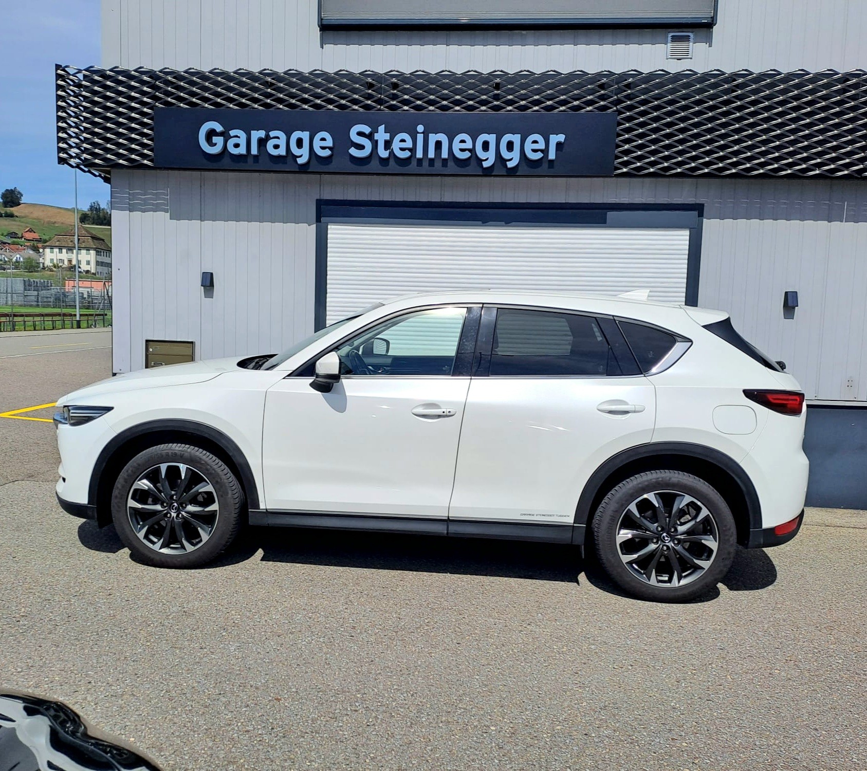 MAZDA CX-5 SKYACTIV-G 194 Revolution AWD Automat inkl. AHK/Modell 2020 mit Sitzkühlung-image-5