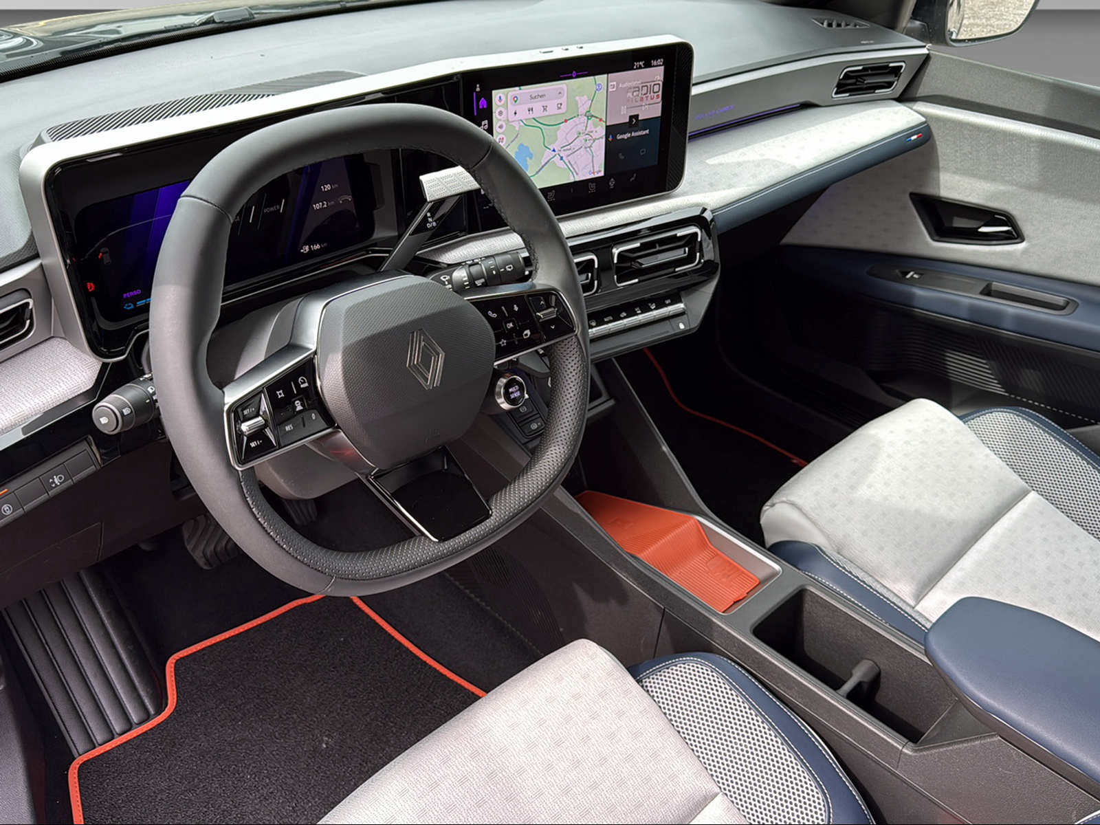 RENAULT R5 E-Tech Comfort Range Roland Garros-image-12