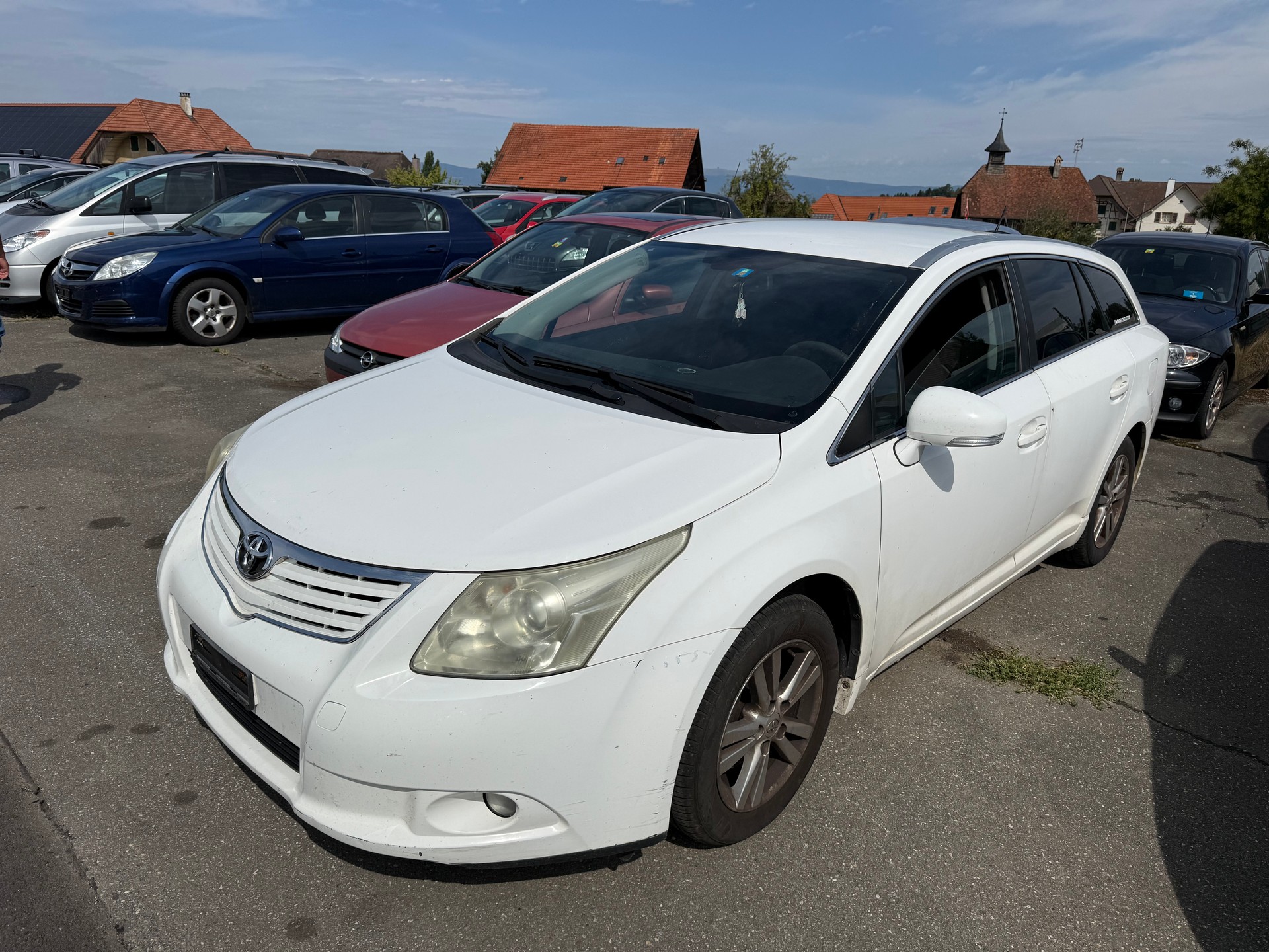 TOYOTA Avensis SW 2.0 Linea Luna Multidrive-image-2