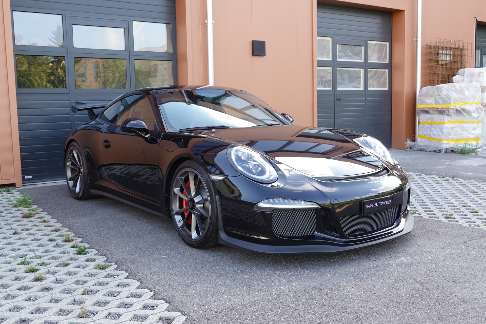 PORSCHE 911 GT3 PDK CH Auto "* Porsche Approved 05/2028 * Pack Clubsport * Sièges 918 Baquet Carbon * Lift Suspension * Phares LED *"-showroom-element-2