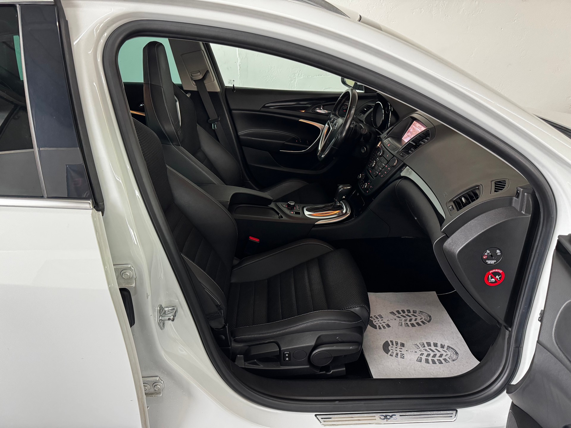 OPEL Insignia Sports Tourer 2.8 Turbo OPC 4WD Automatic-image-20