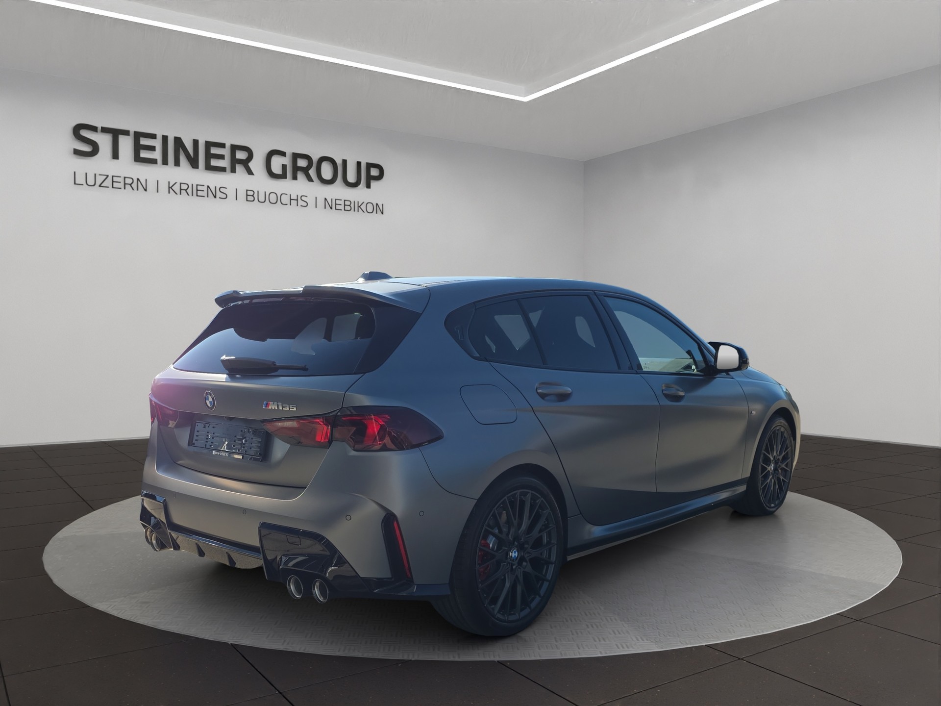 BMW M135 xDrive M Sport Pro-showroom-element-3