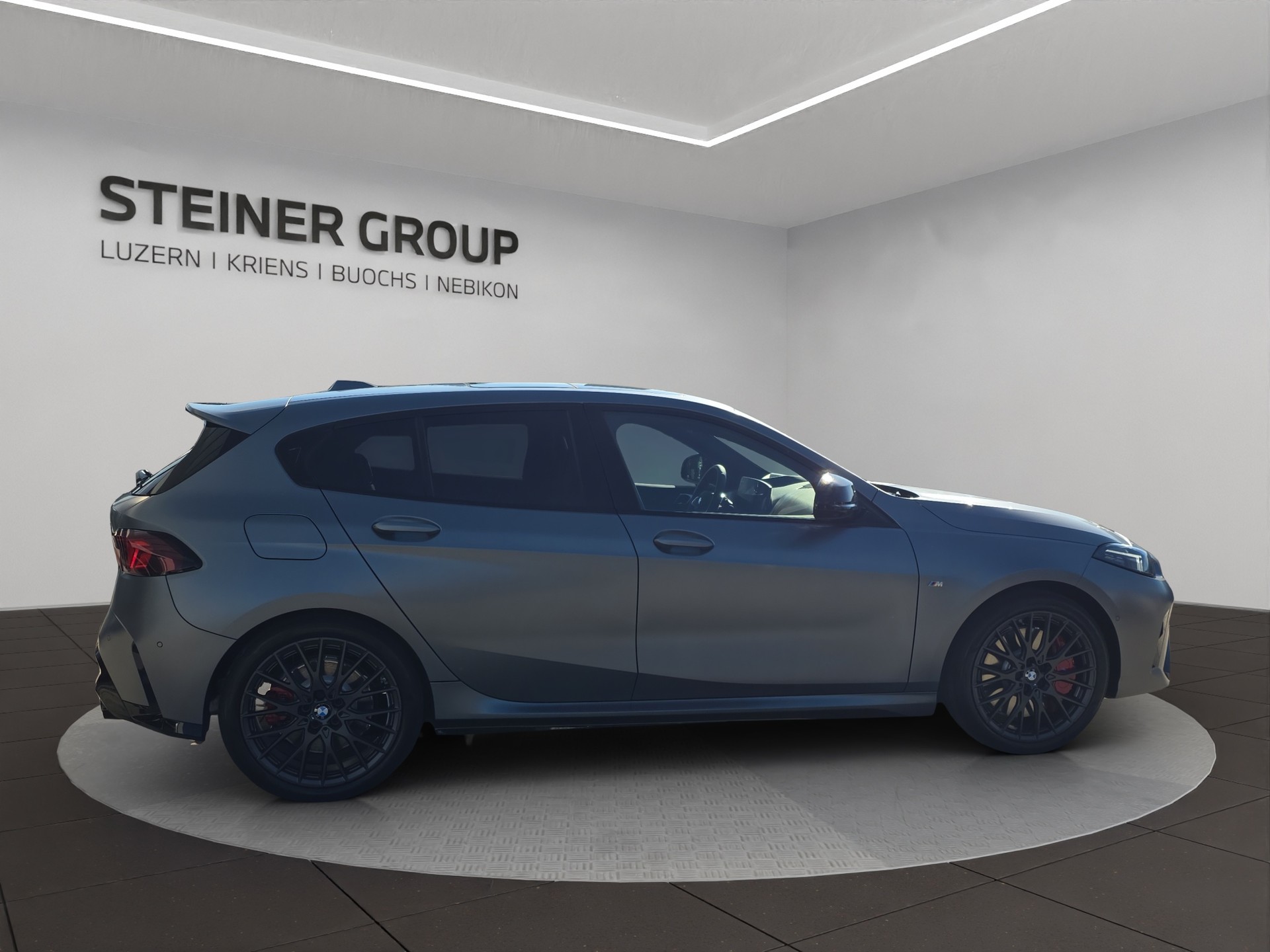 BMW M135 xDrive M Sport Pro-showroom-element-2
