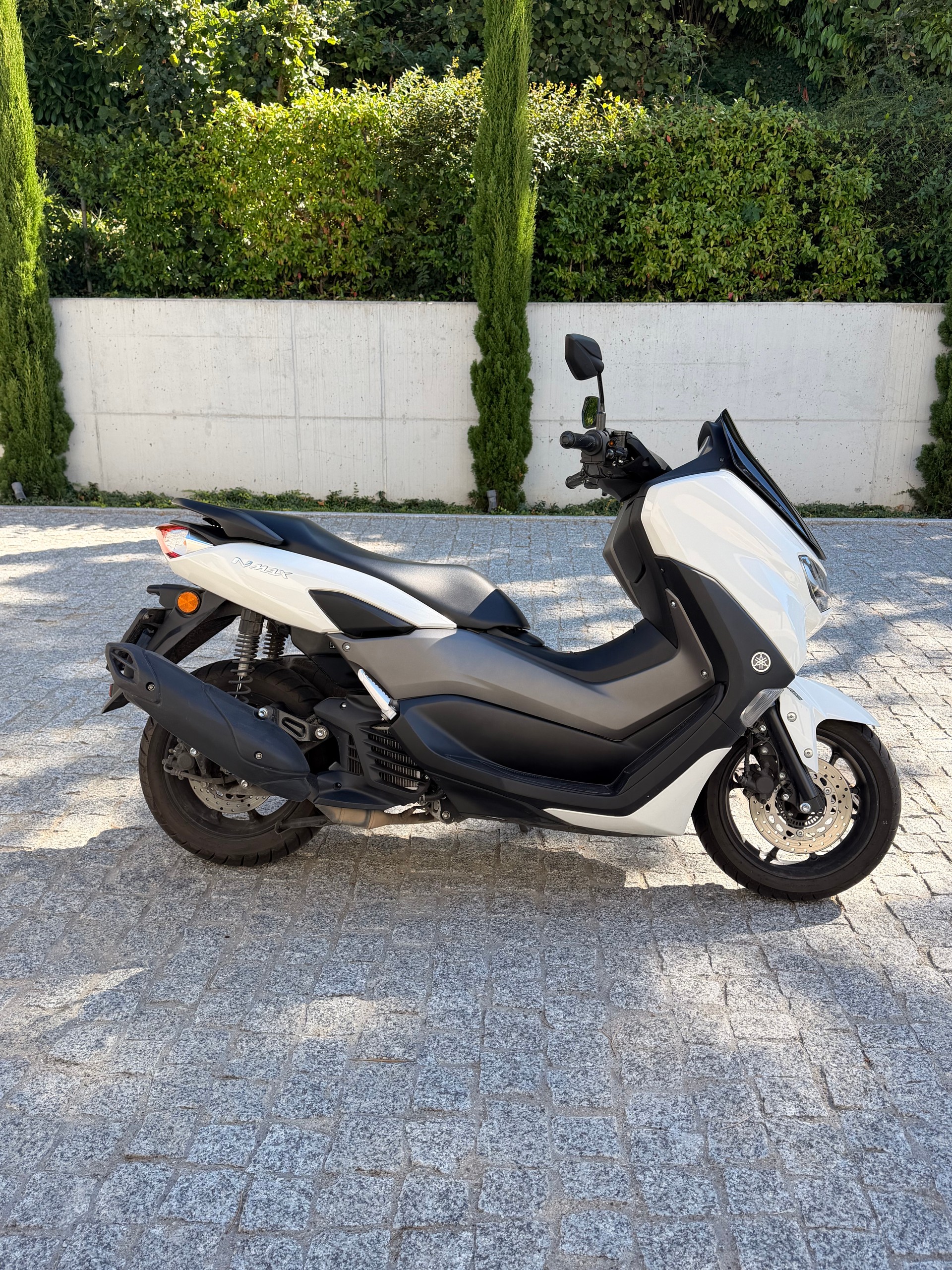 YAMAHA GPD125A-image-2