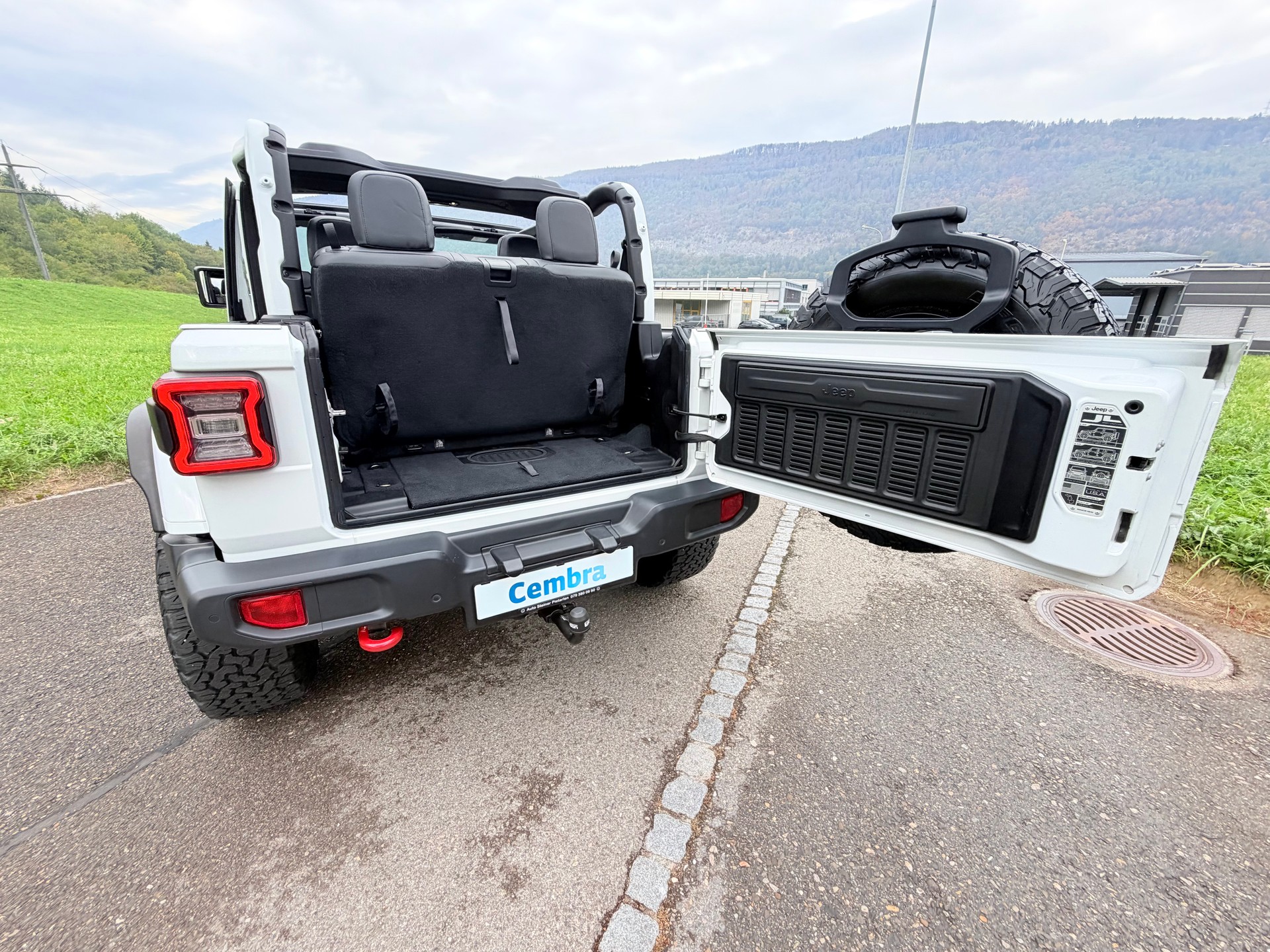 JEEP WRANGLER 2.2MJ RUBICON 4X4 "HÖHER + BREITER" ALLES MIT MFK !! VIEL UMGEBAUT !! FRISCH AB MFK !! AHK 2800 KG. MIT GRATIS SERVICE.-image-47