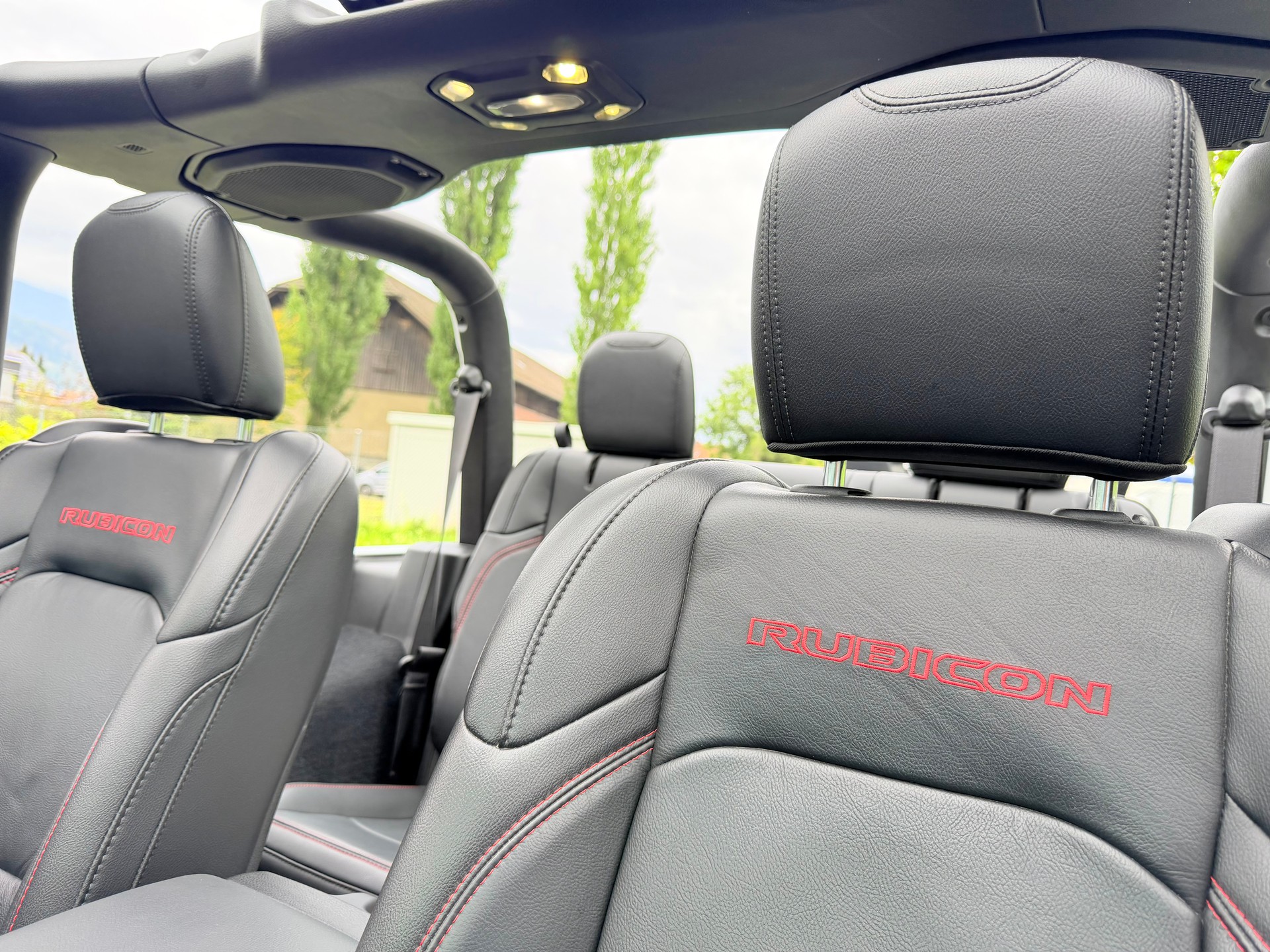 JEEP WRANGLER 2.2MJ RUBICON 4X4 "HÖHER + BREITER" ALLES MIT MFK !! VIEL UMGEBAUT !! FRISCH AB MFK !! AHK 2800 KG. MIT GRATIS SERVICE.-image-6