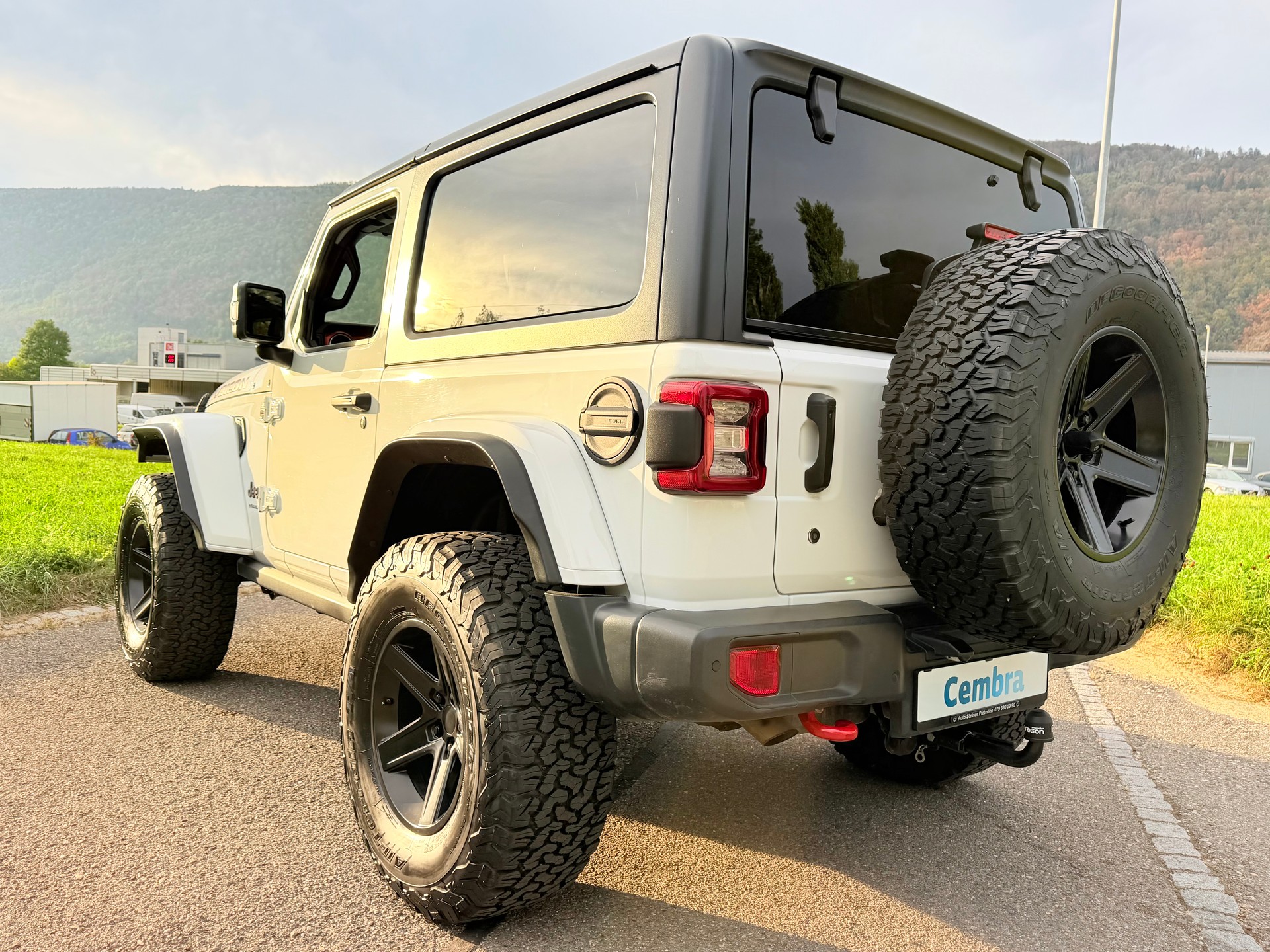 JEEP WRANGLER 2.2MJ RUBICON 4X4 "HÖHER + BREITER" ALLES MIT MFK !! VIEL UMGEBAUT !! FRISCH AB MFK !! AHK 2800 KG. MIT GRATIS SERVICE.-image-7
