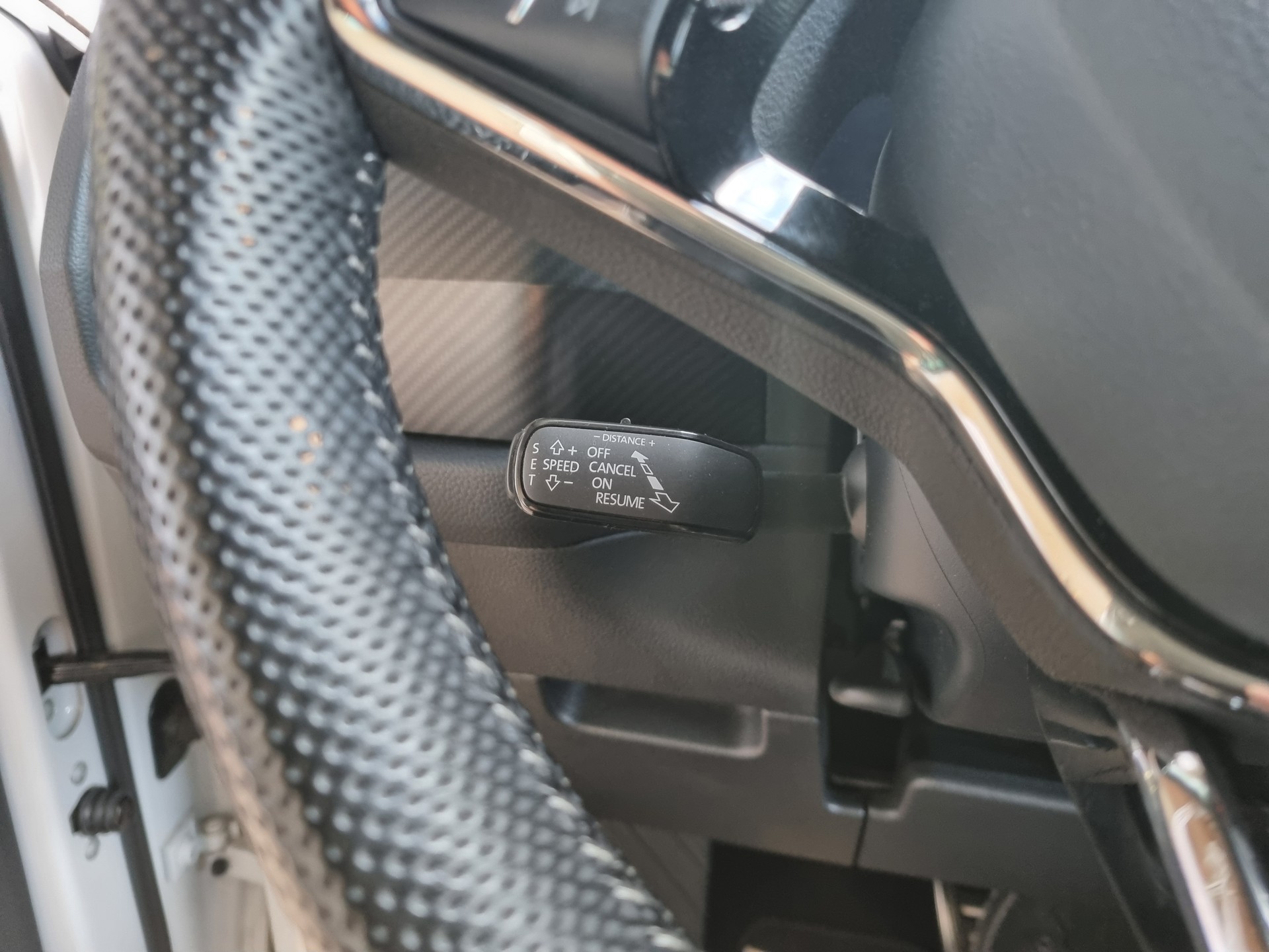 SKODA Kodiaq 2.0 TSI 4x4 SportLine-image-12
