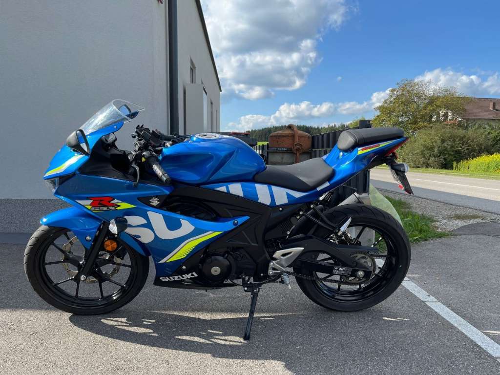 SUZUKI GSX-R 125-image-0