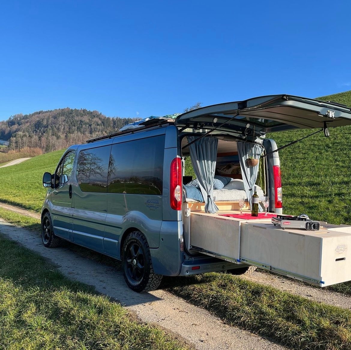 RENAULT Büssli umgebaut zum romantischen Camper :) !-image-1