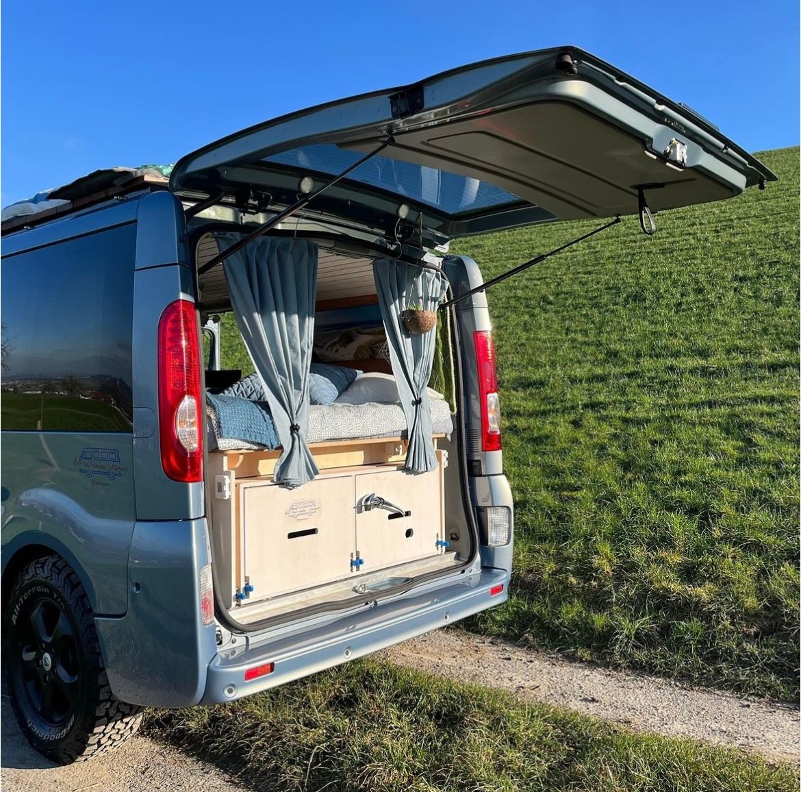 RENAULT Büssli umgebaut zum romantischen Camper :) !-image-9