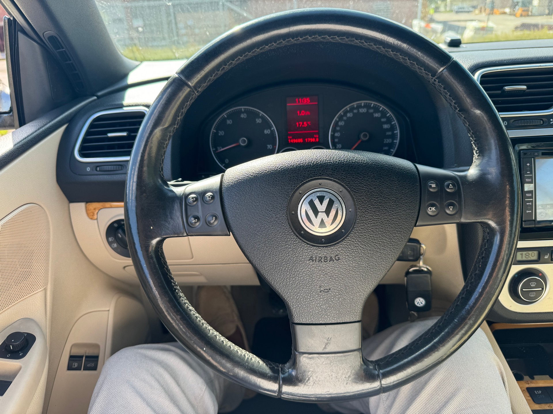 VW Eos 1.6 FSI-image-9