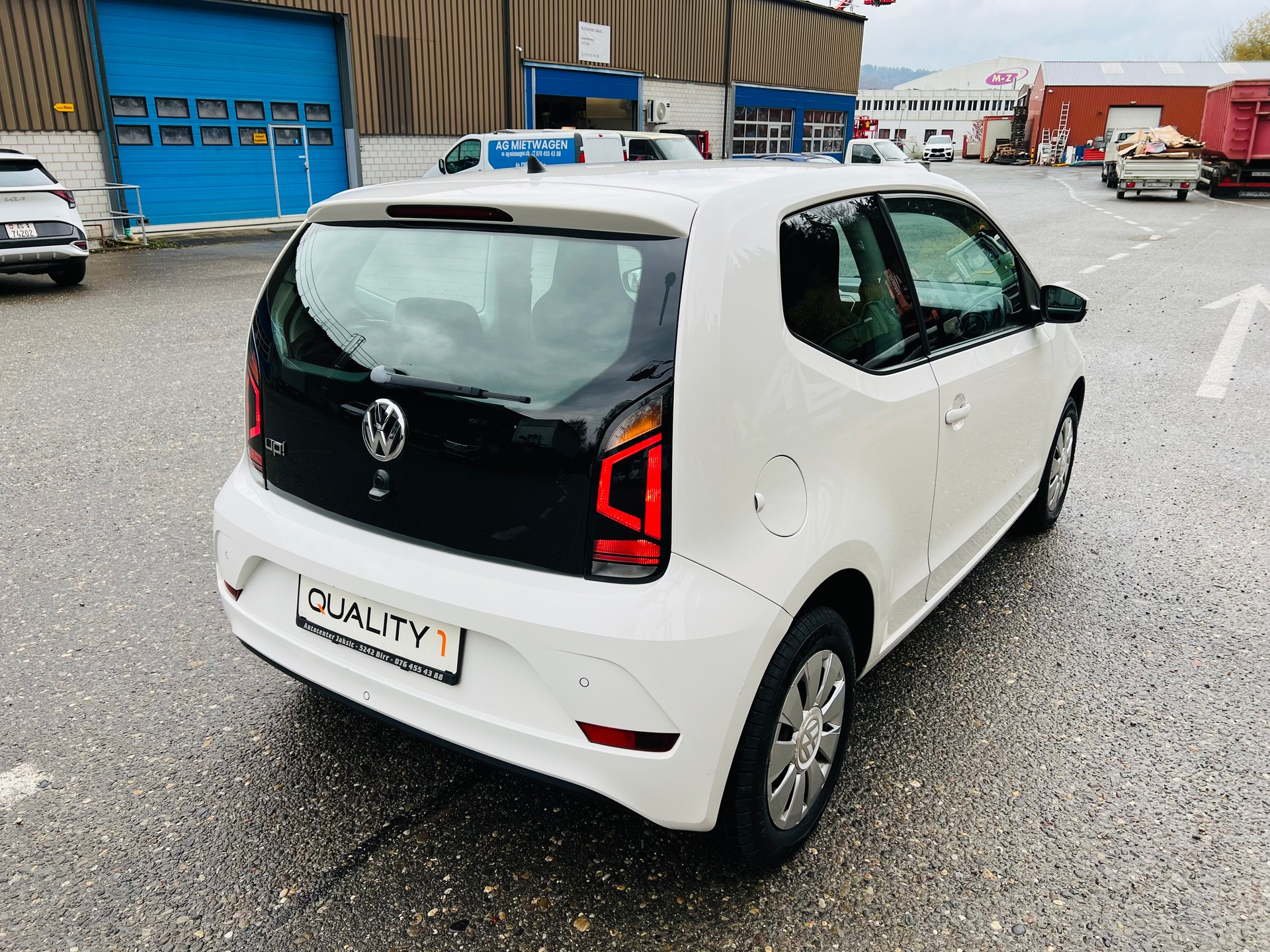 VW Up 1.0 move up-image-3