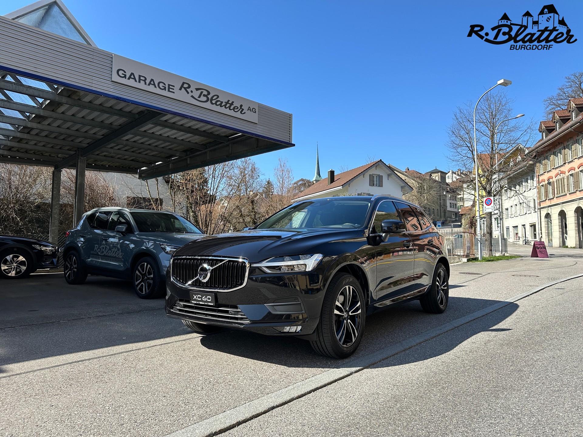 VOLVO XC60 B4 Diesel Mild Hybrid AWD Momentum Geartronic