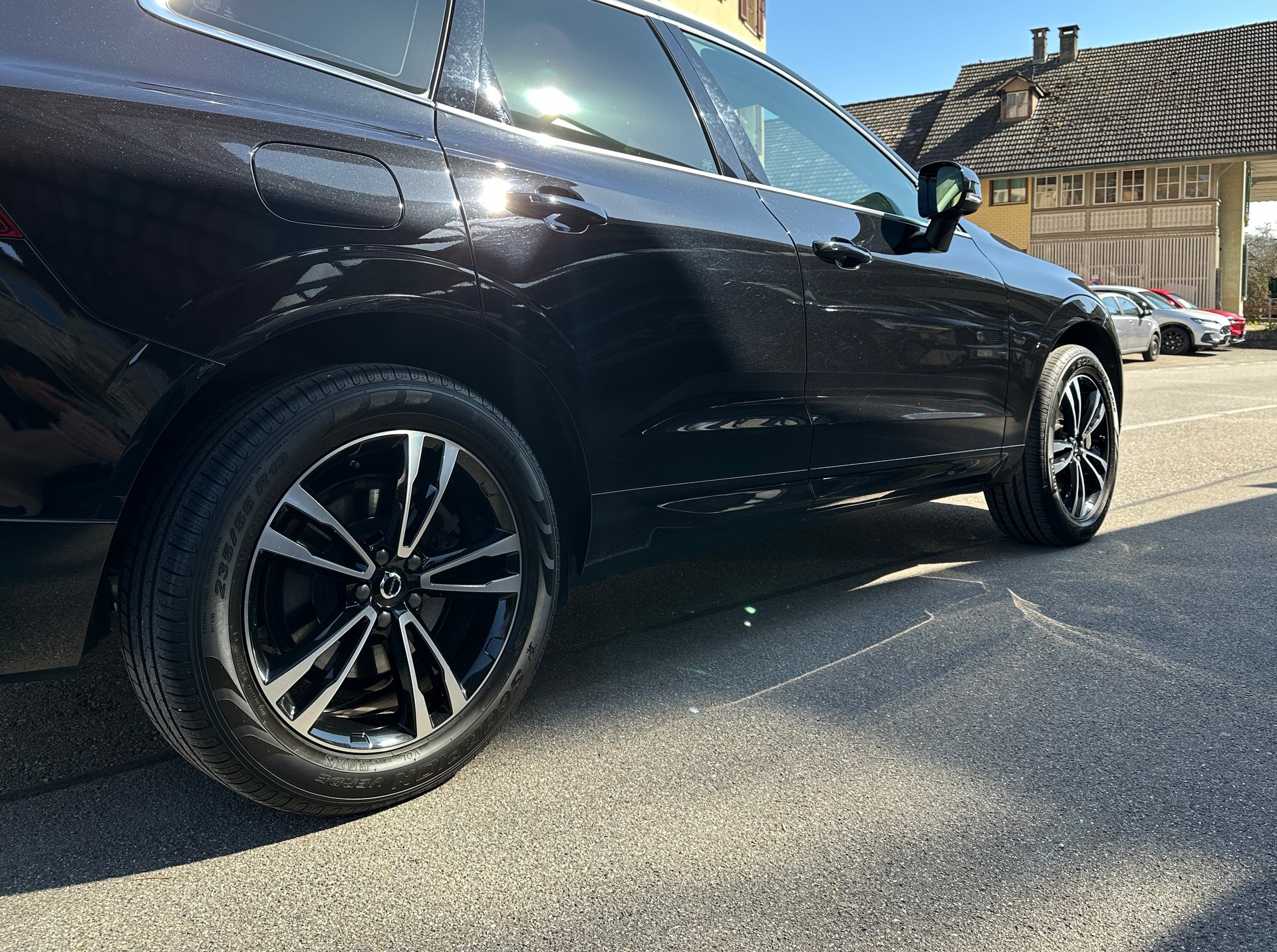 VOLVO XC60 B4 Diesel Mild Hybrid AWD Momentum Geartronic-image-20
