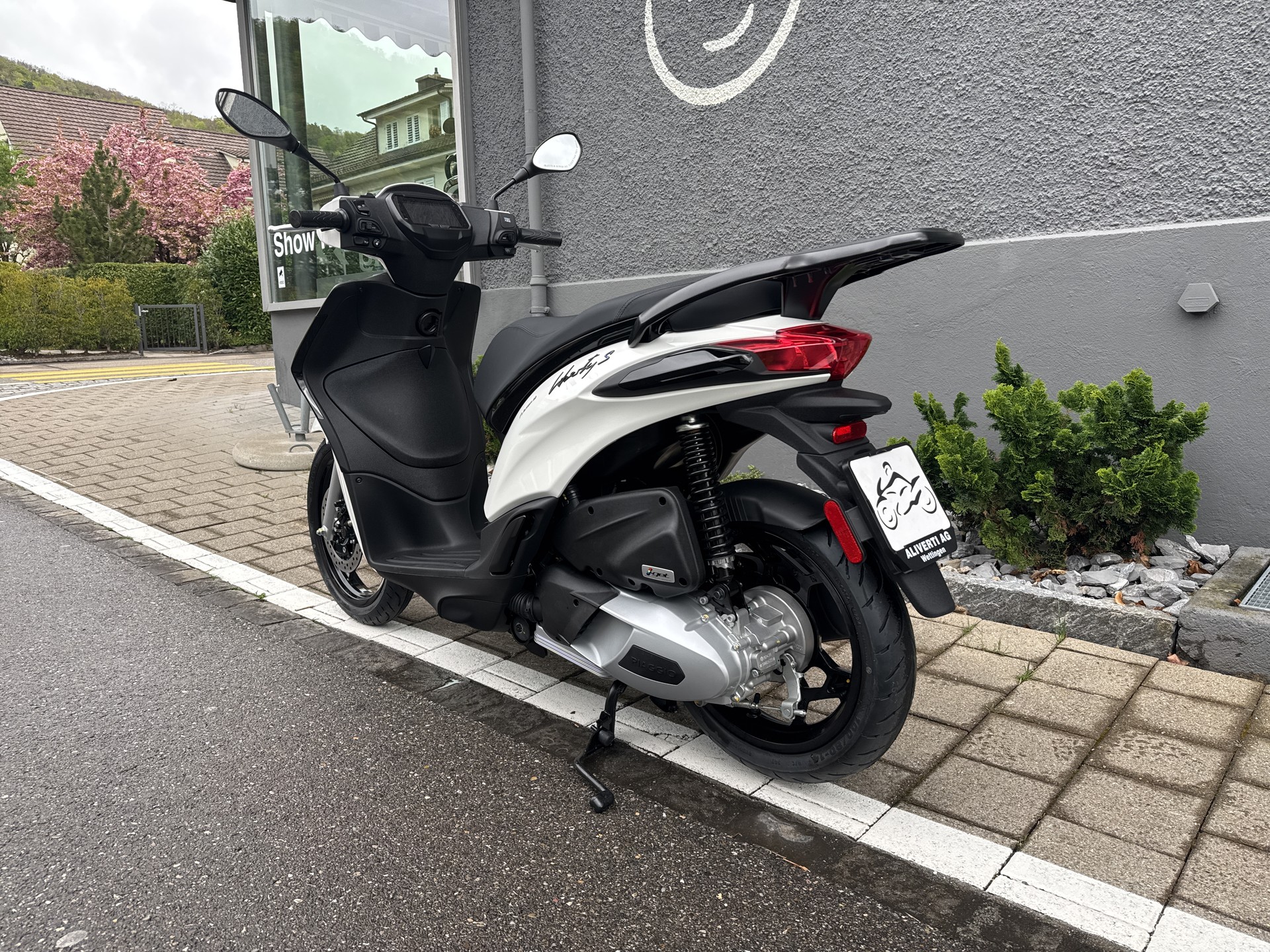 PIAGGIO Liberty 125 Sport E5+-image-5