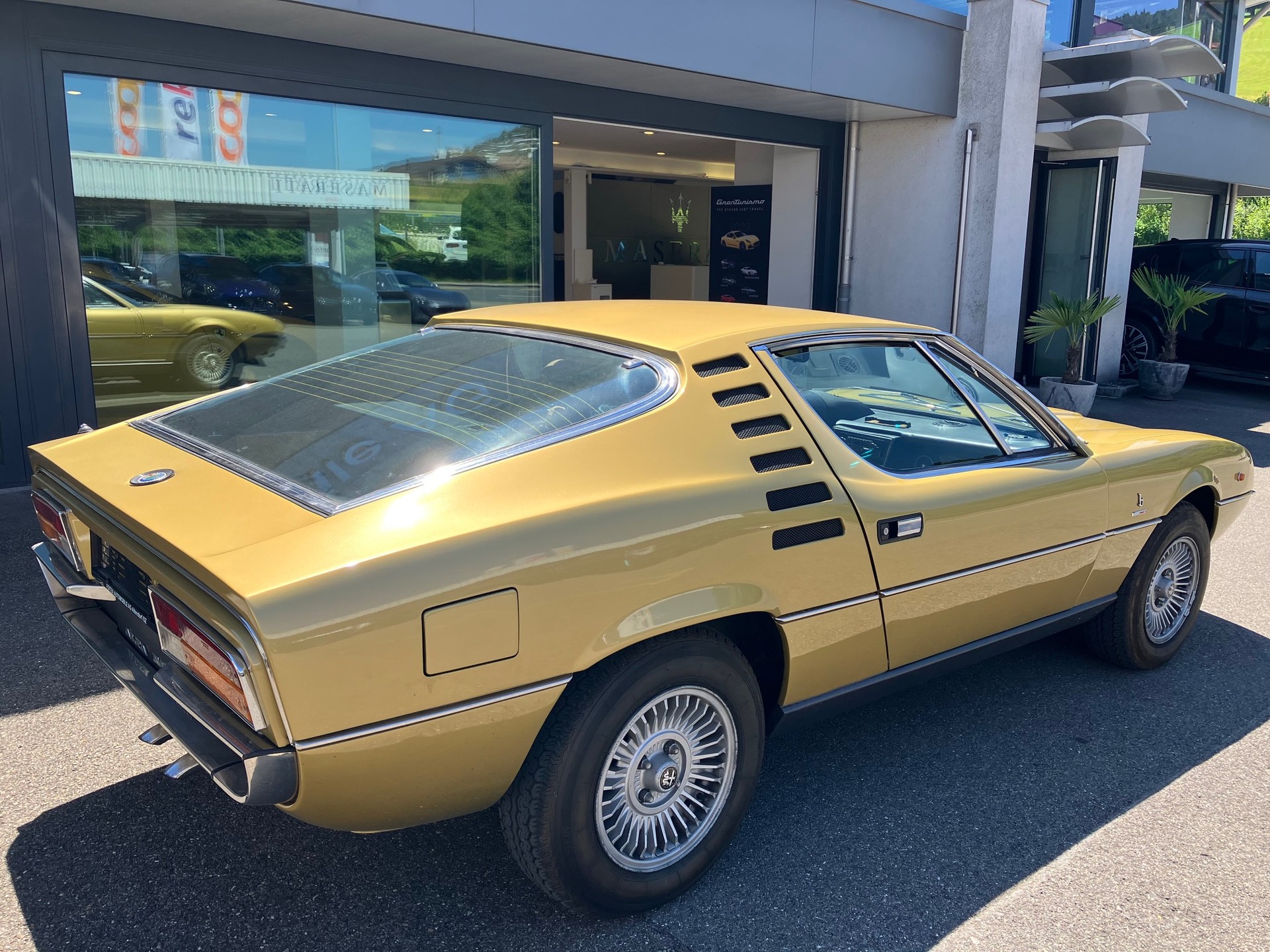 ALFA ROMEO MONTREAL-image-5