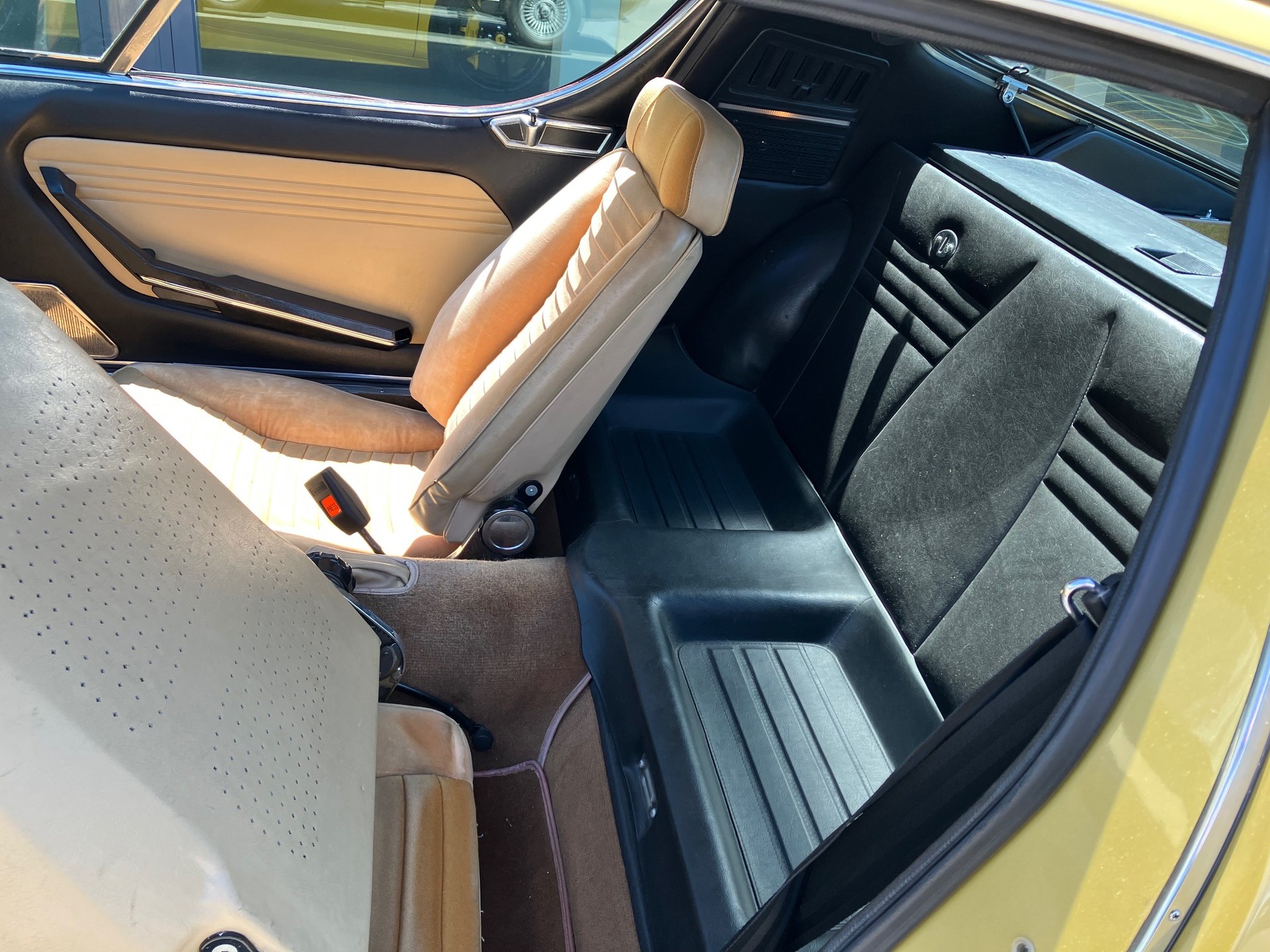 ALFA ROMEO MONTREAL-image-8