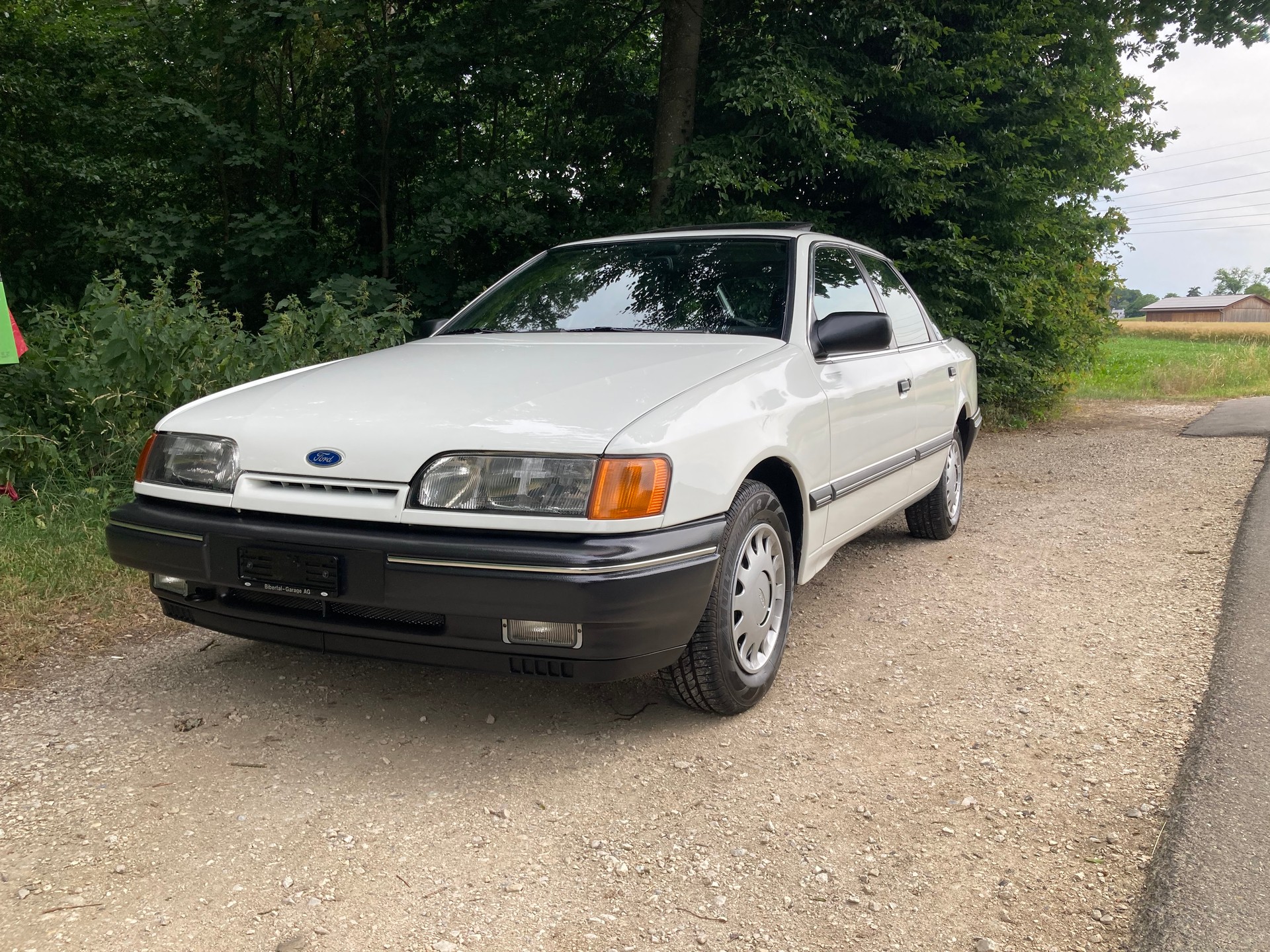 FORD Scorpio 2.9i GL-image-1