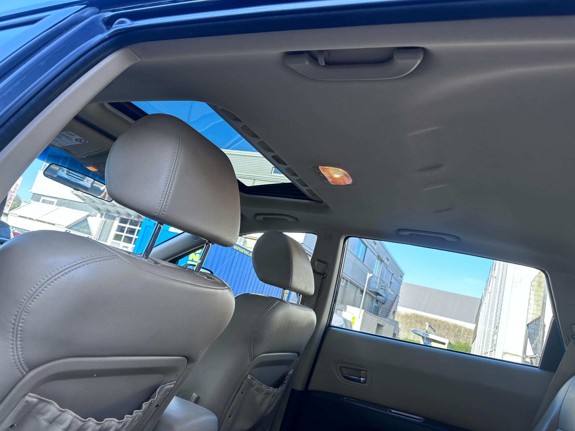 SUBARU Tribeca 3.6 AWD Limited-image-9