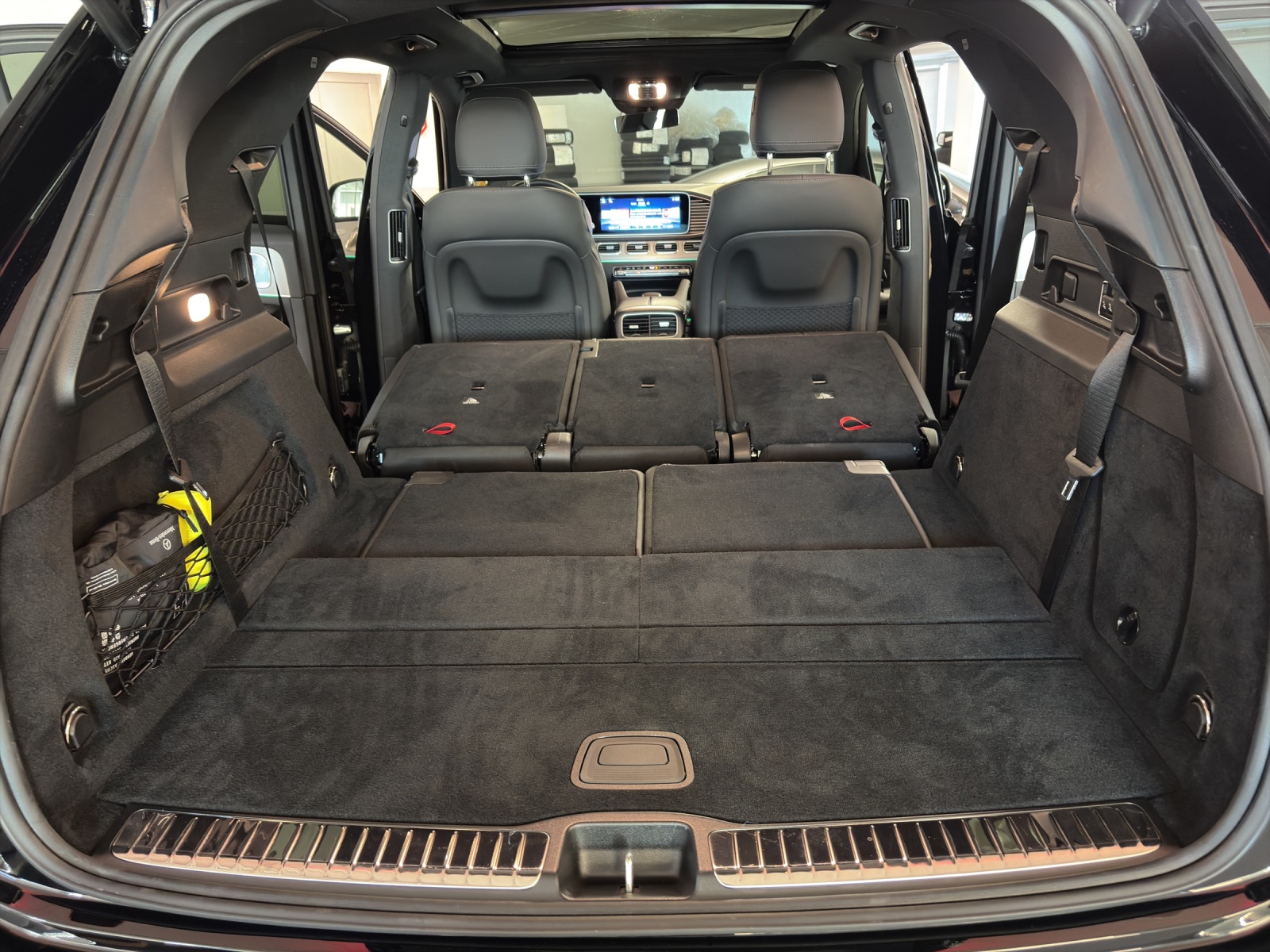 MERCEDES-BENZ GLE 300 d 4Matic-image-21