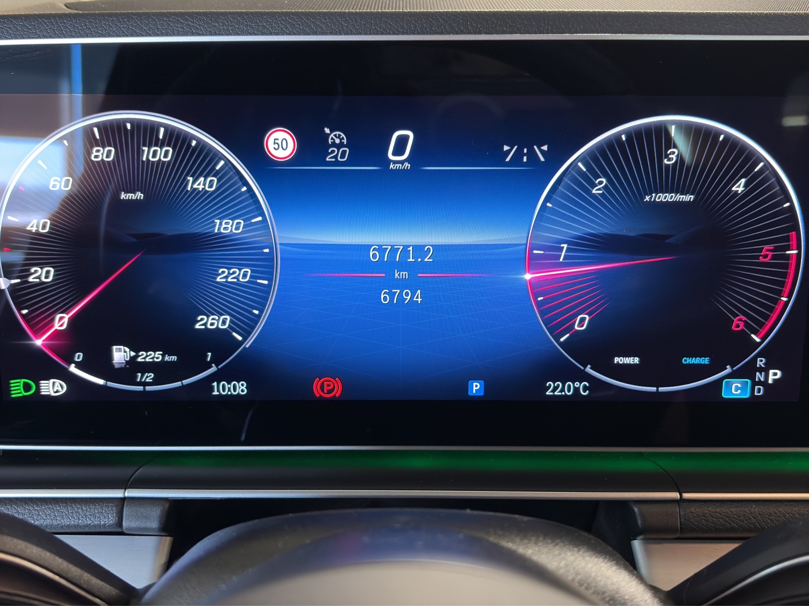 MERCEDES-BENZ GLE 300 d 4Matic-image-15