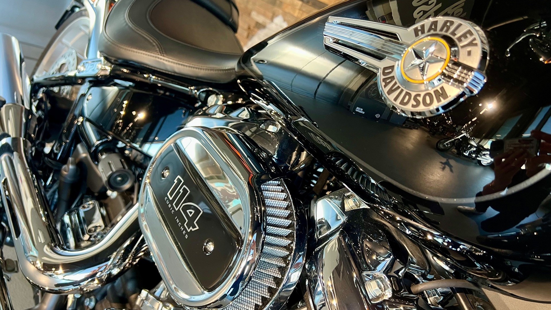 HARLEY-DAVIDSON FLFBS Fat Boy 114-image-6