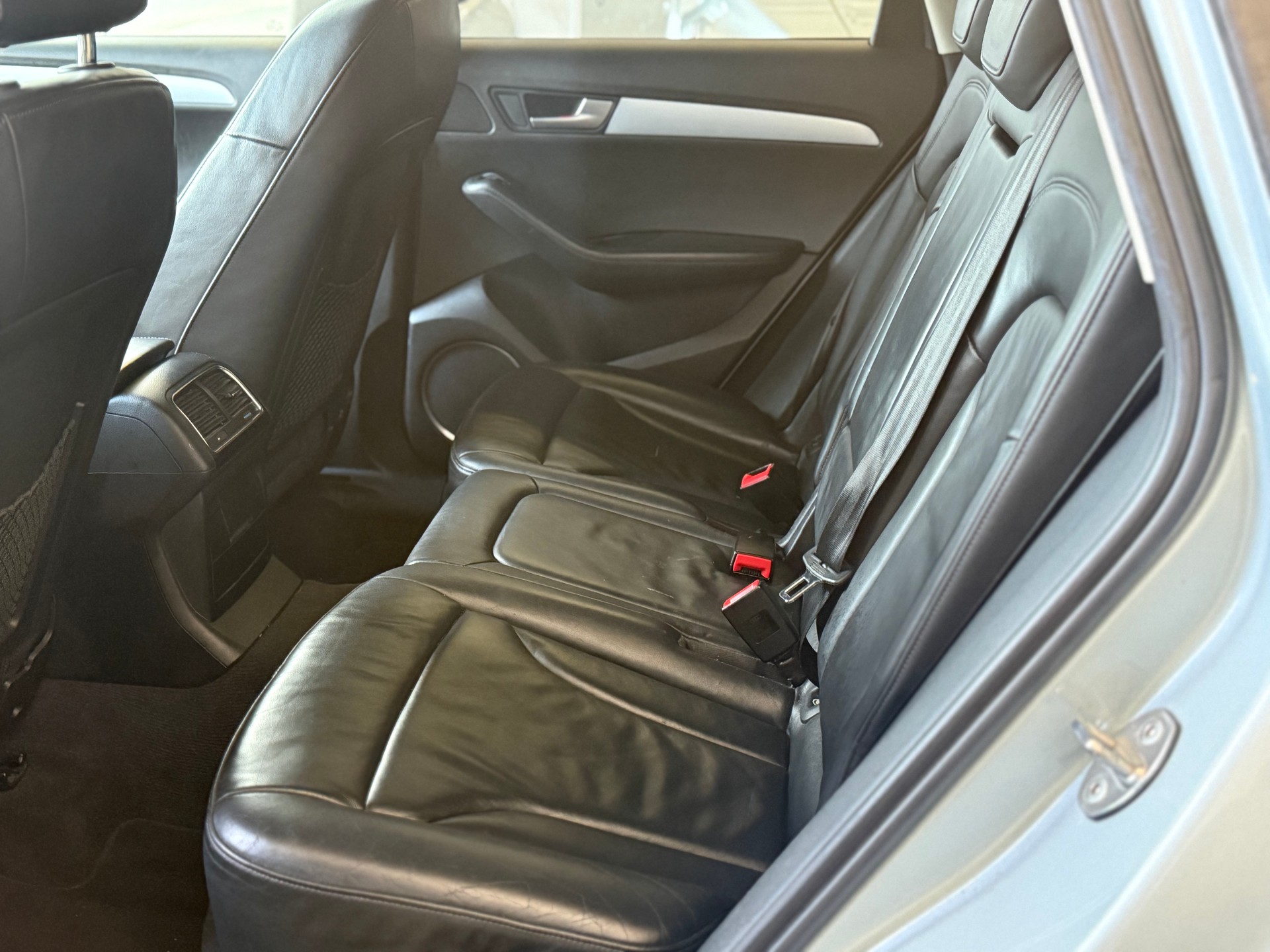AUDI Q5 2.0 TFSI hybrid quattro tiptronic-image-8