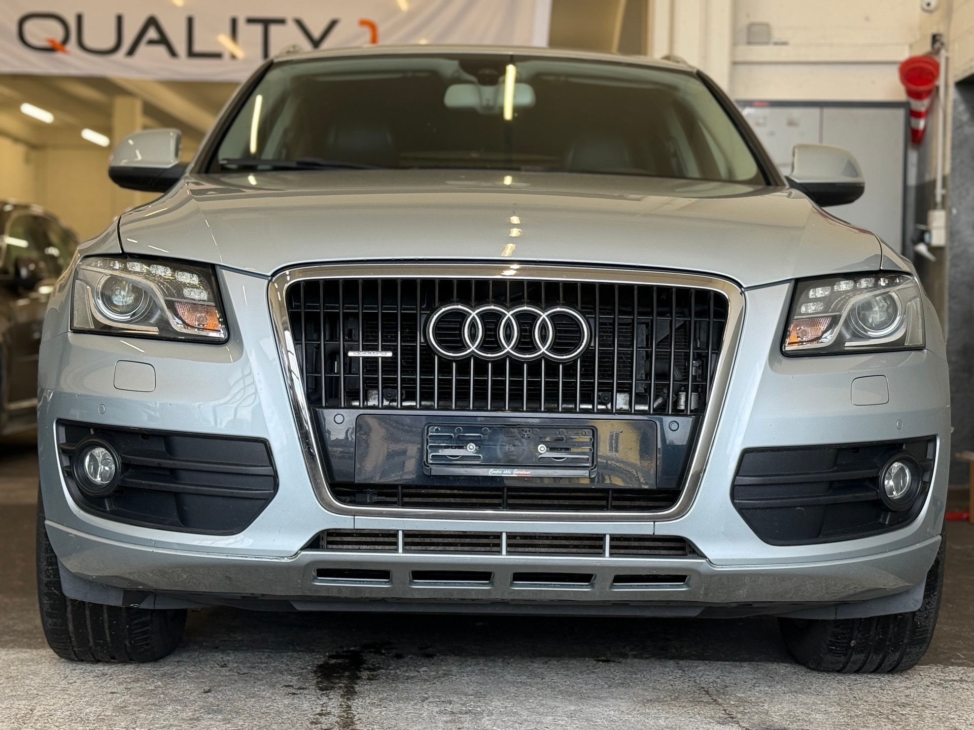 AUDI Q5 2.0 TFSI hybrid quattro tiptronic-image-1